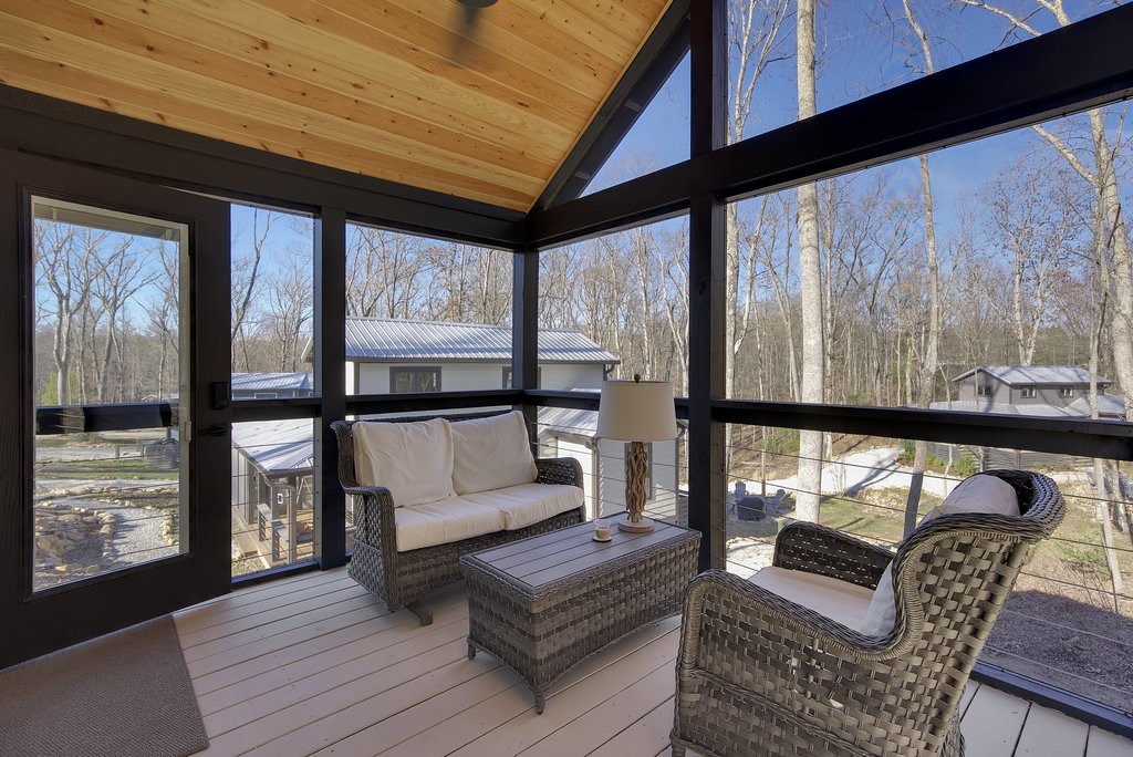 216 Waters Edge Way