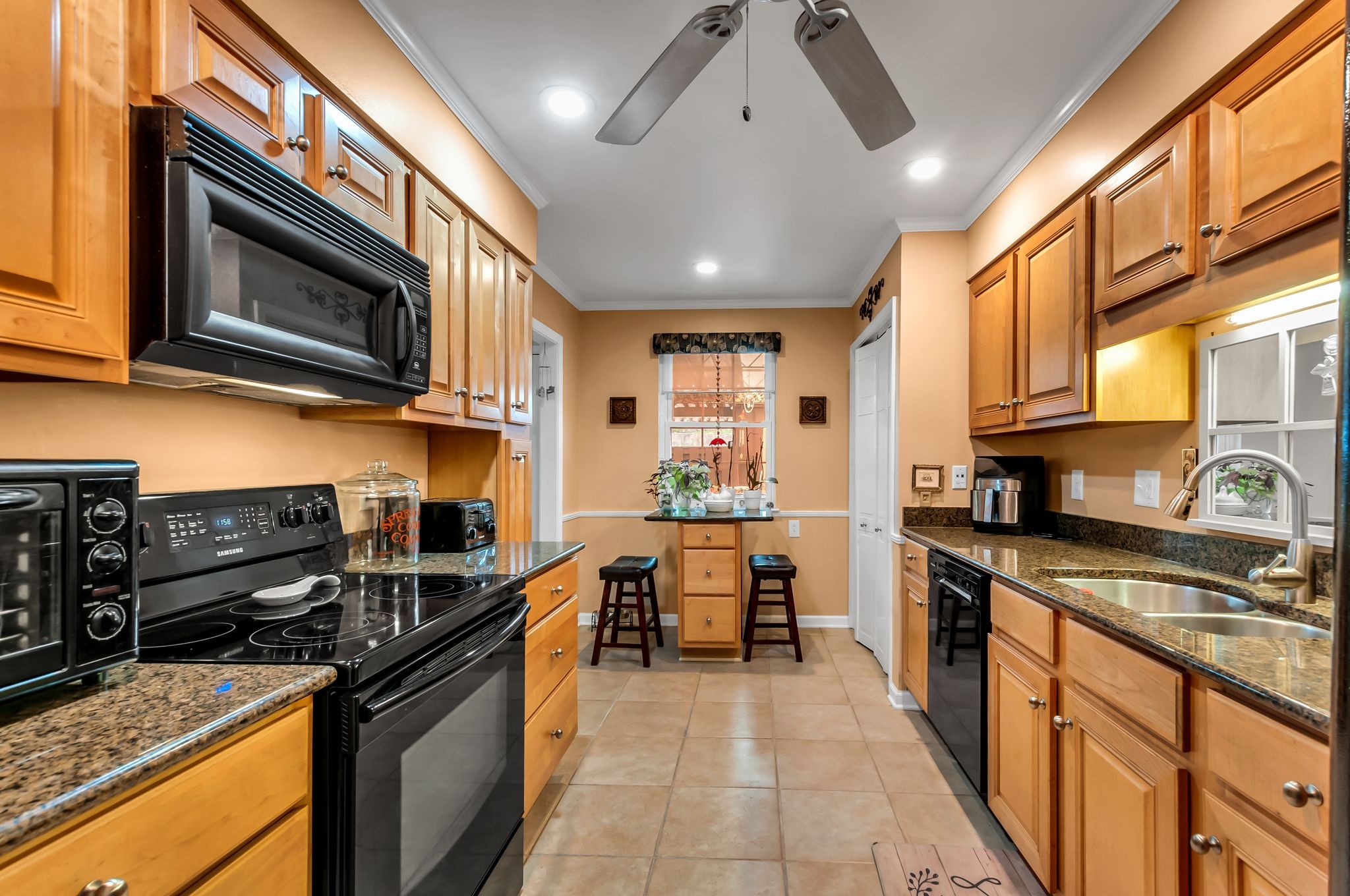 1032 Todd Preis Dr