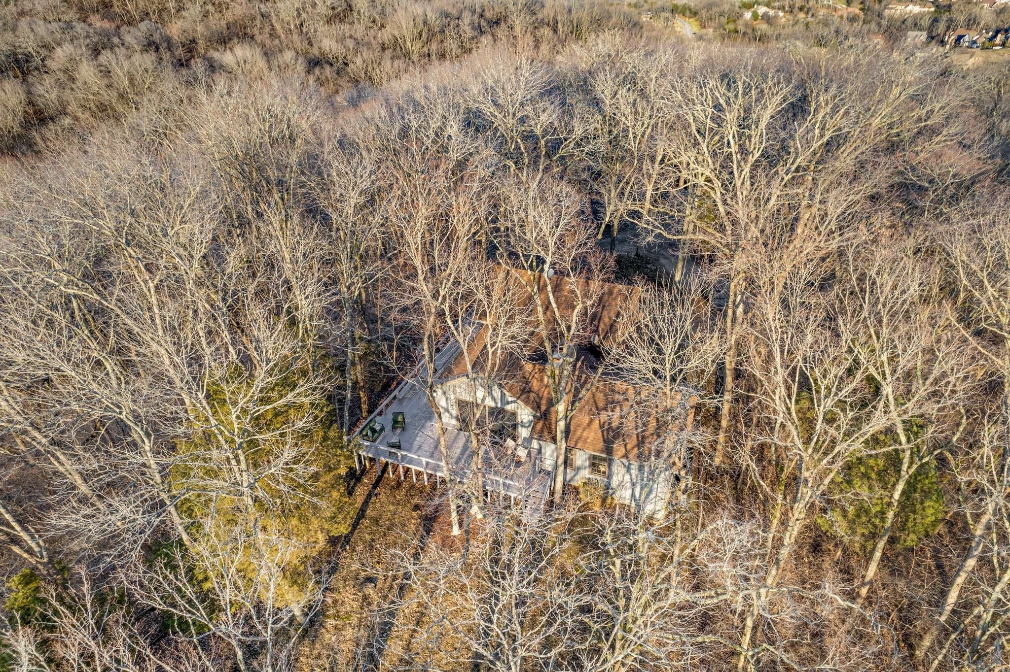 360 Vaughn Rd