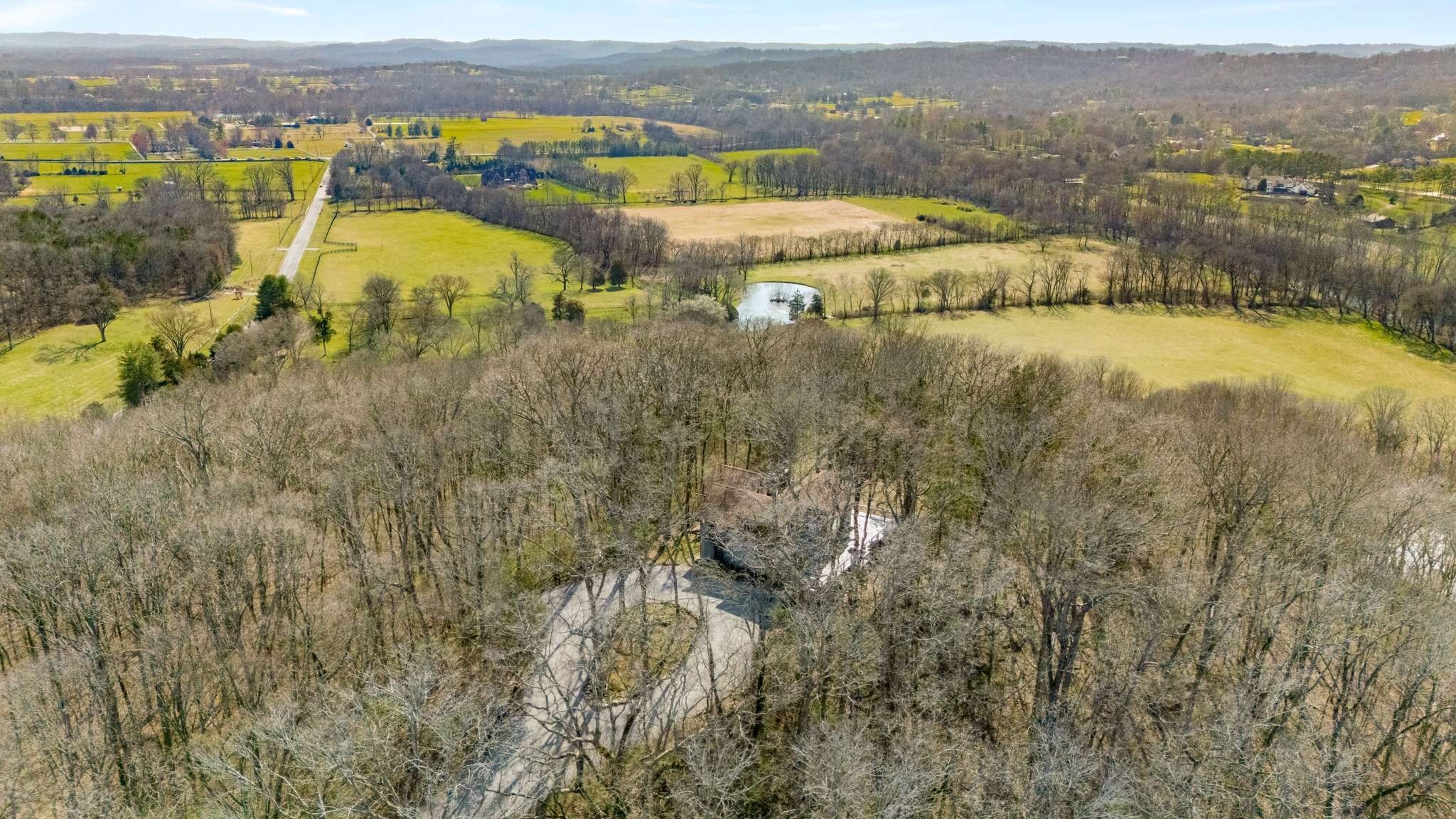 360 Vaughn Rd