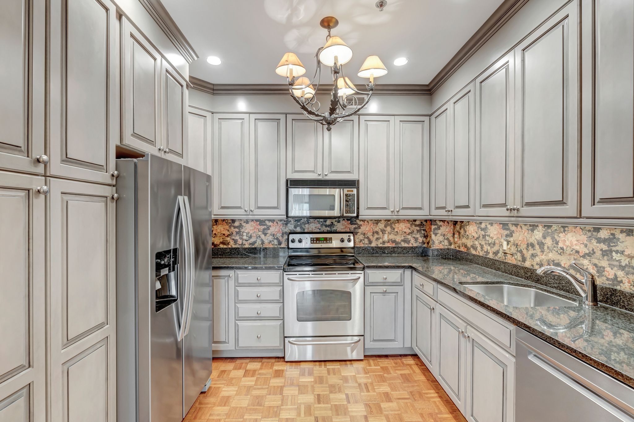 105 Leake Ave Unit: 42