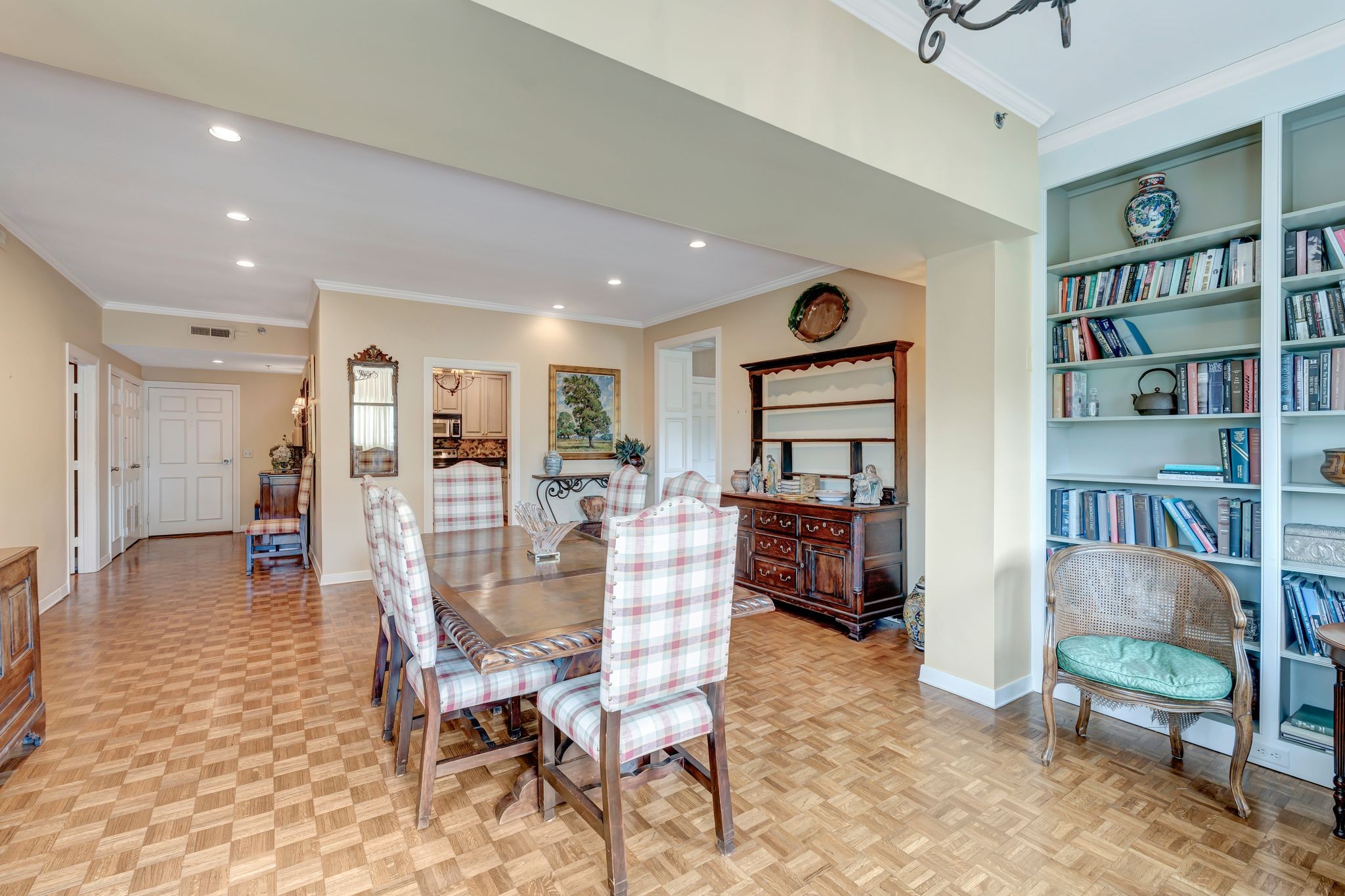 105 Leake Ave Unit: 42