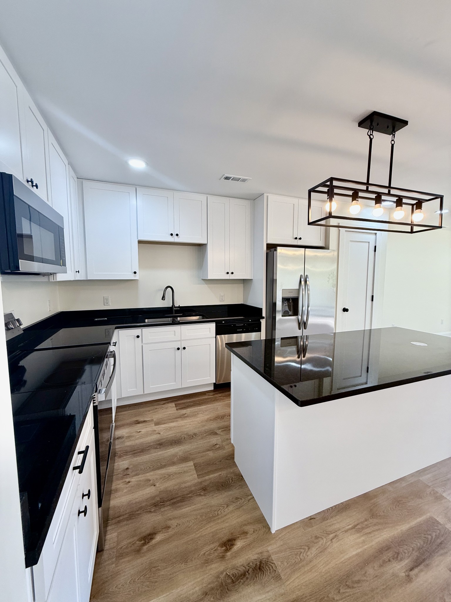 501 Lautzenheiser Pl