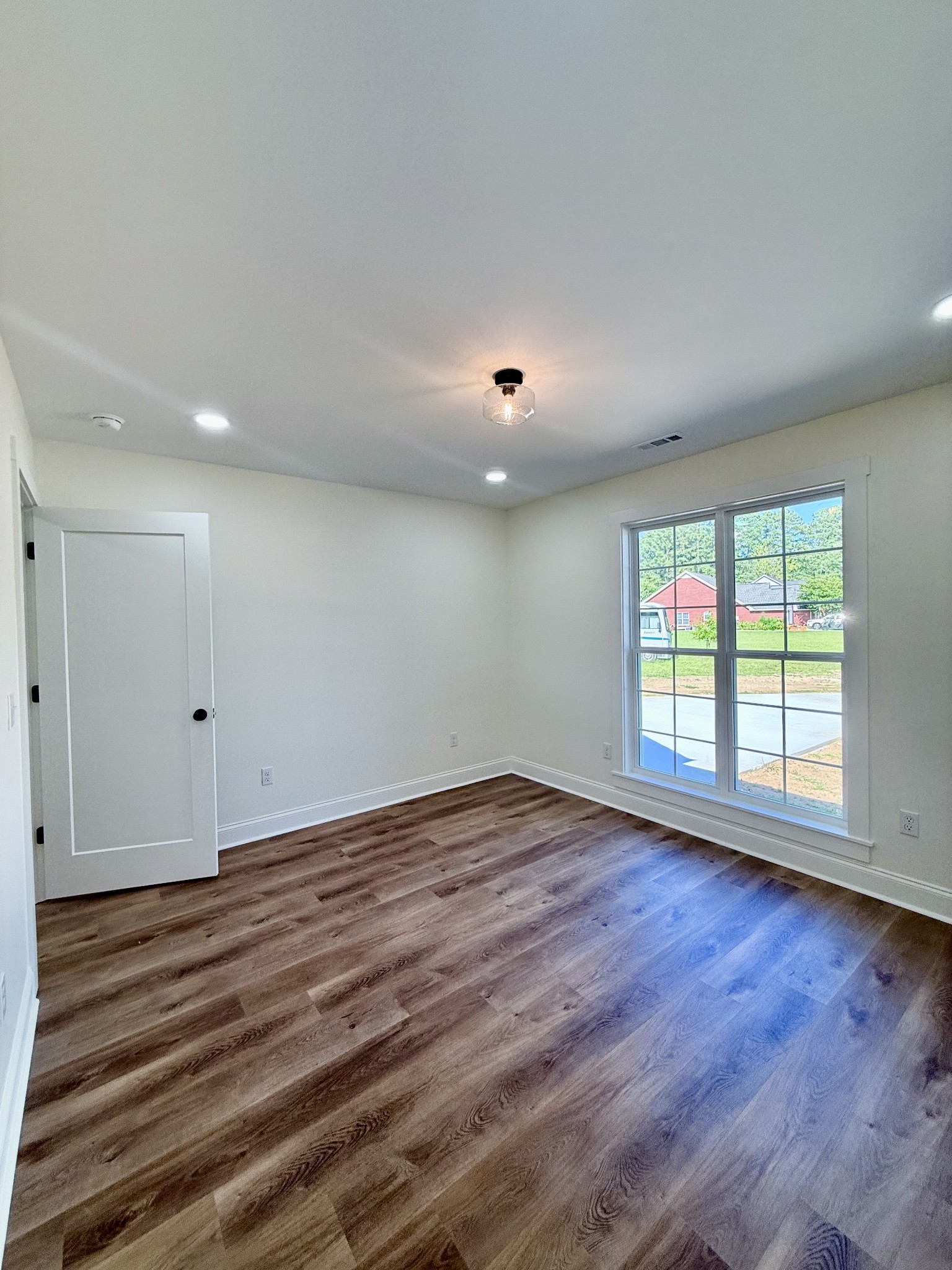 501 Lautzenheiser Pl