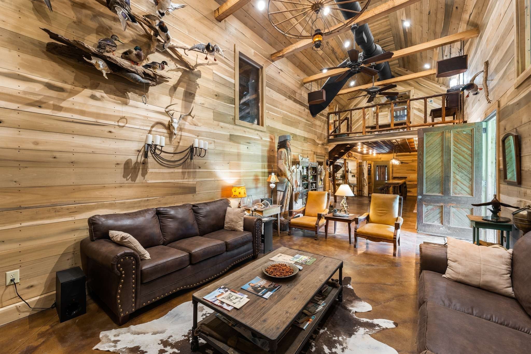 405 Webb Rd, W