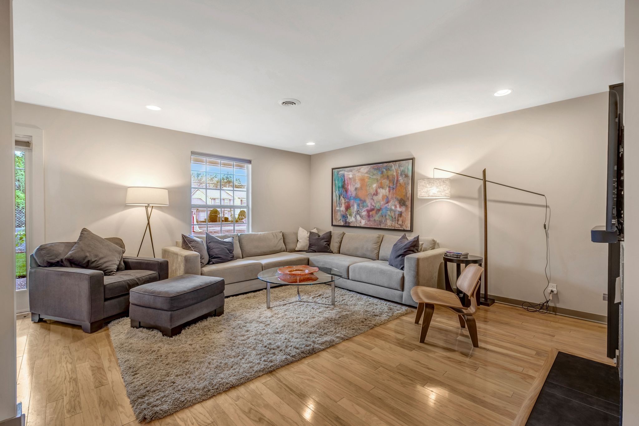 218 Plantation Ct