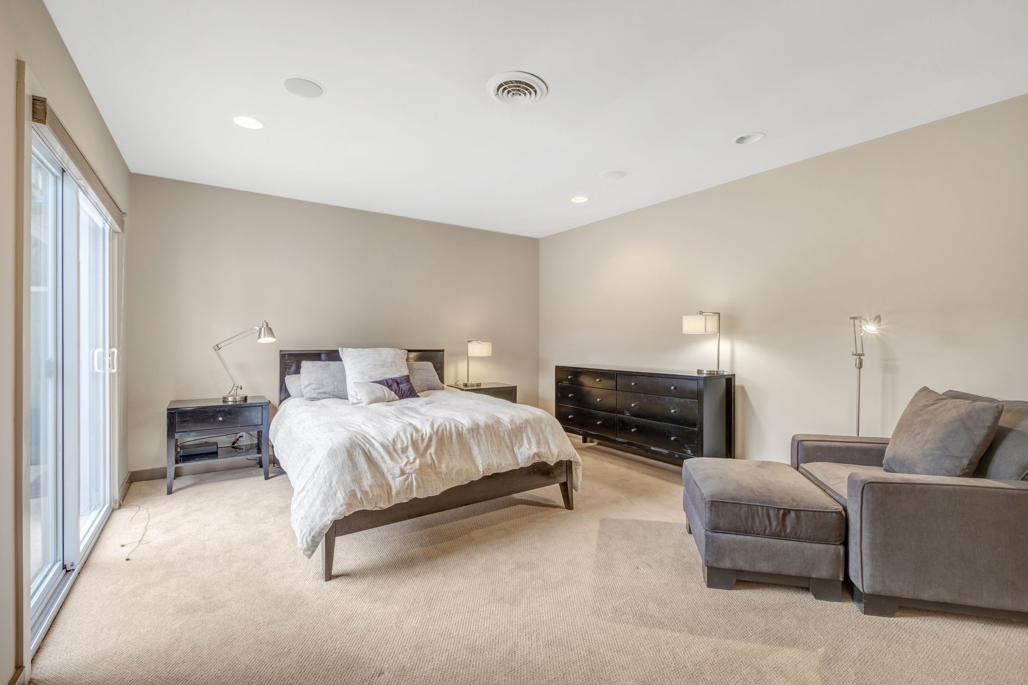 218 Plantation Ct