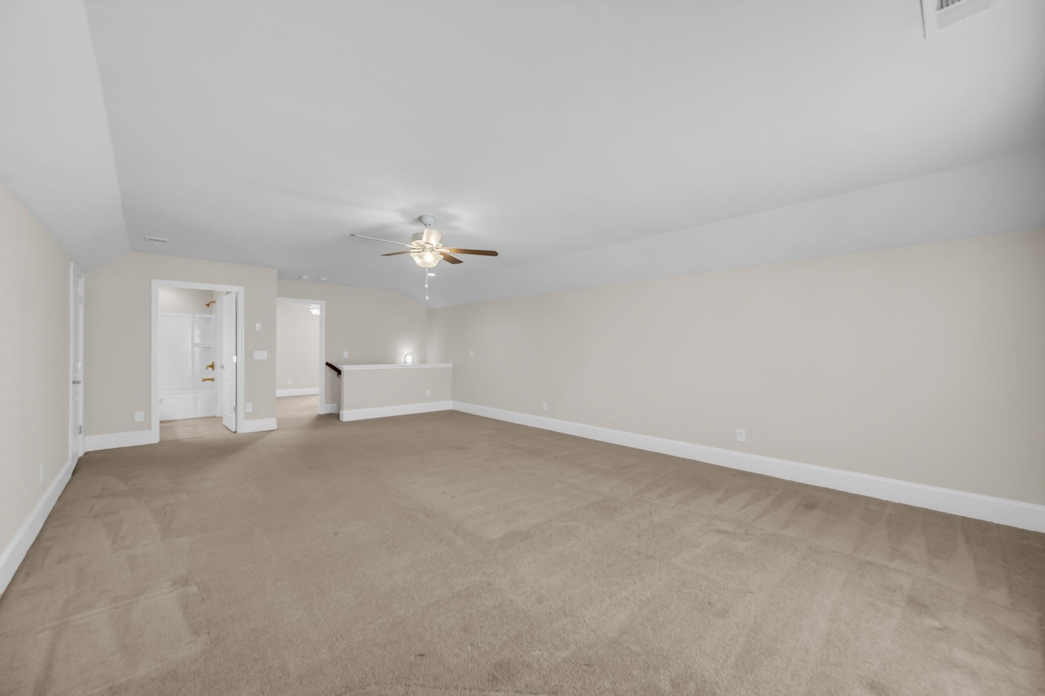 133 Privateer Ln