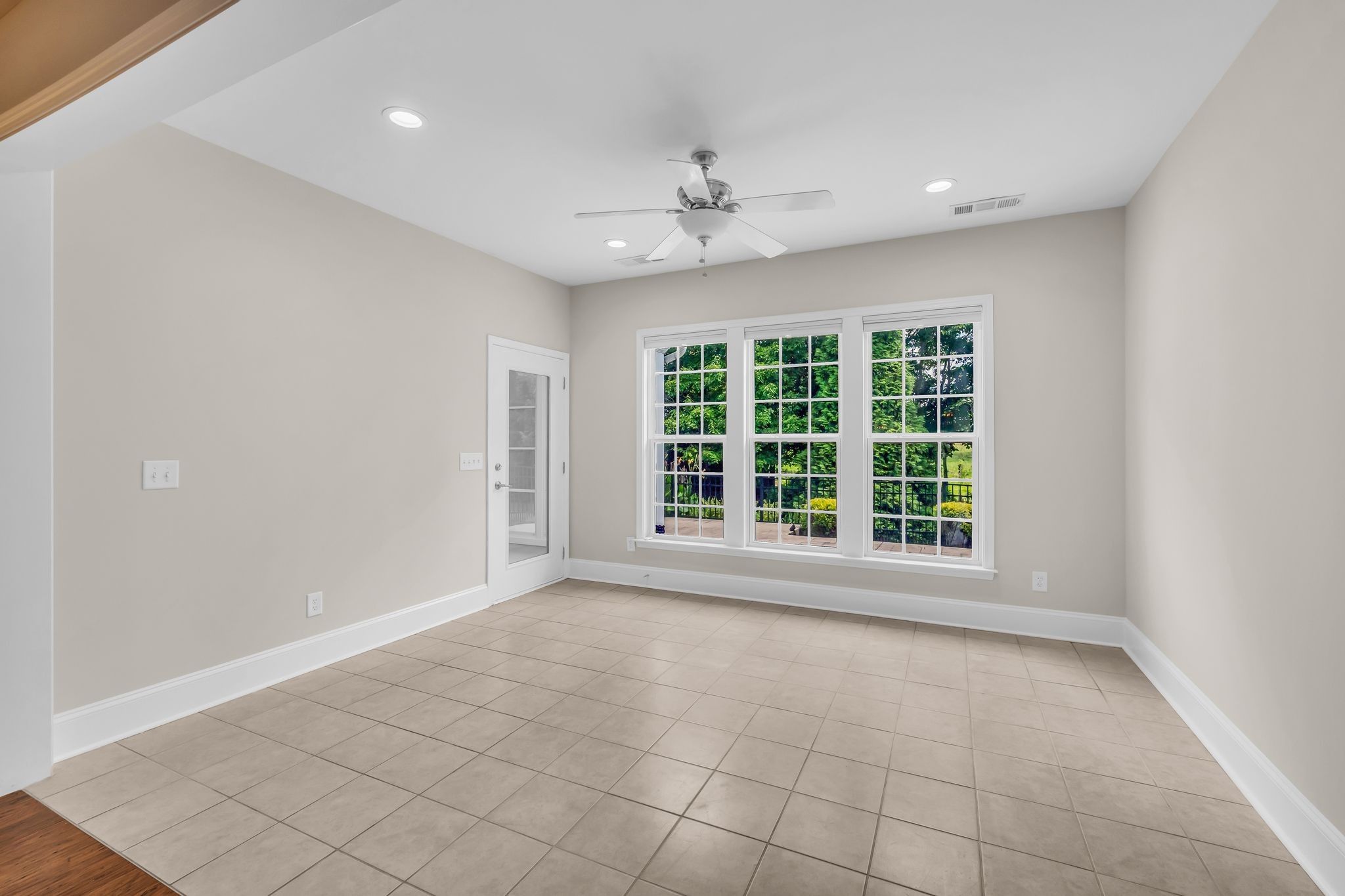 133 Privateer Ln