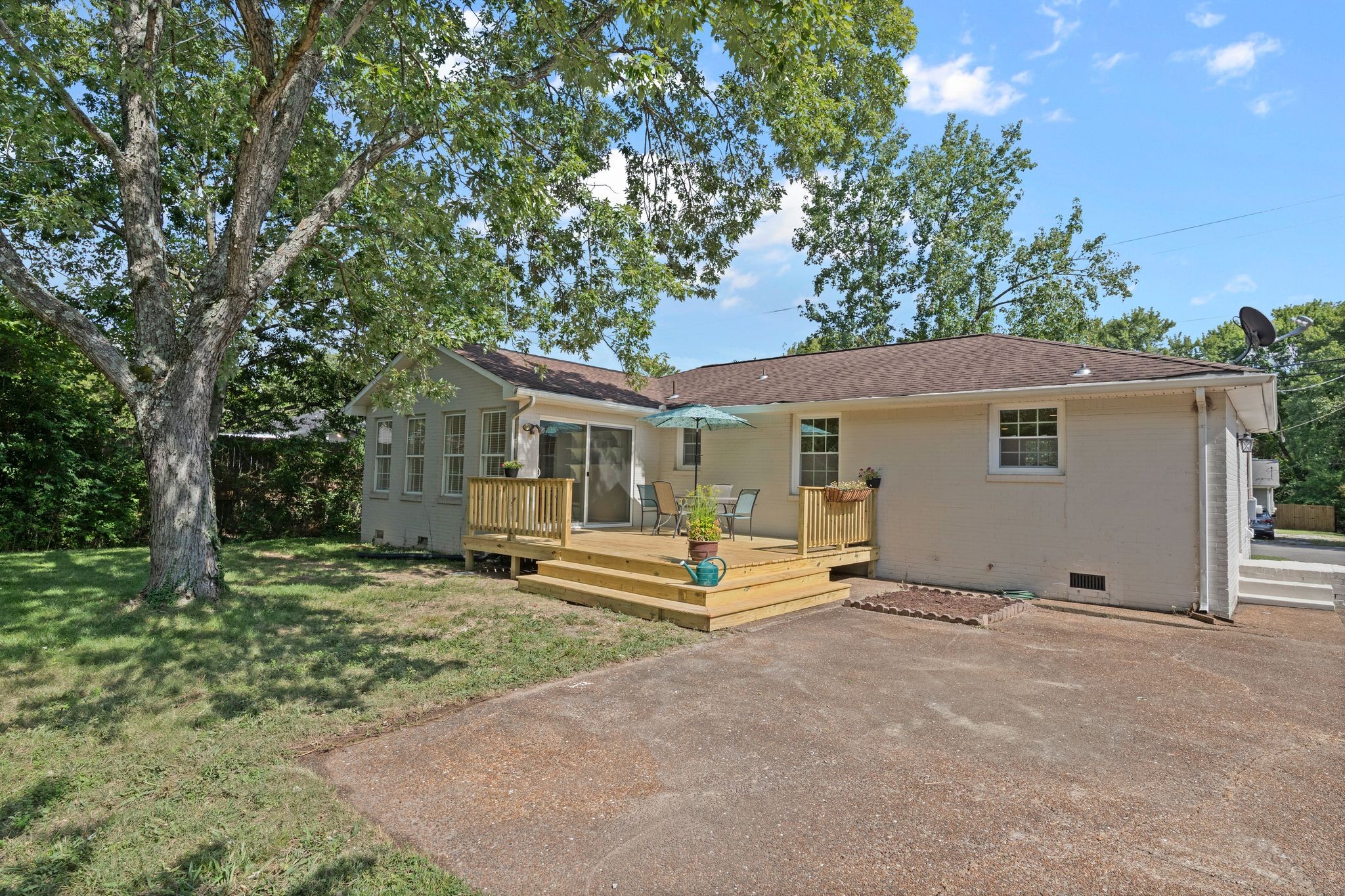 241 New Sawyer Brown Rd