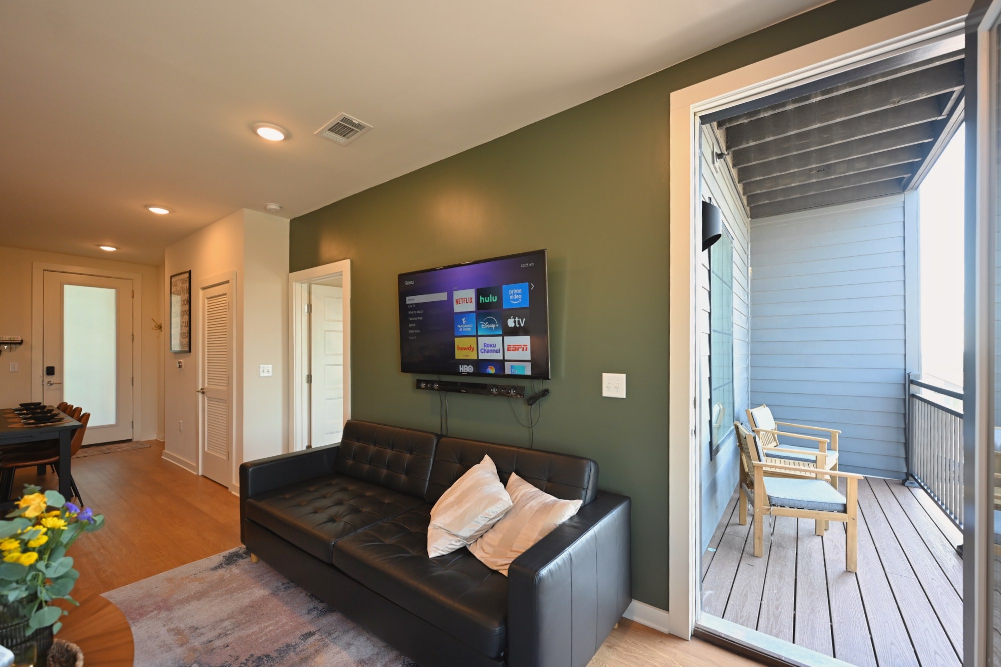 2900 Edwin Way Unit: 202