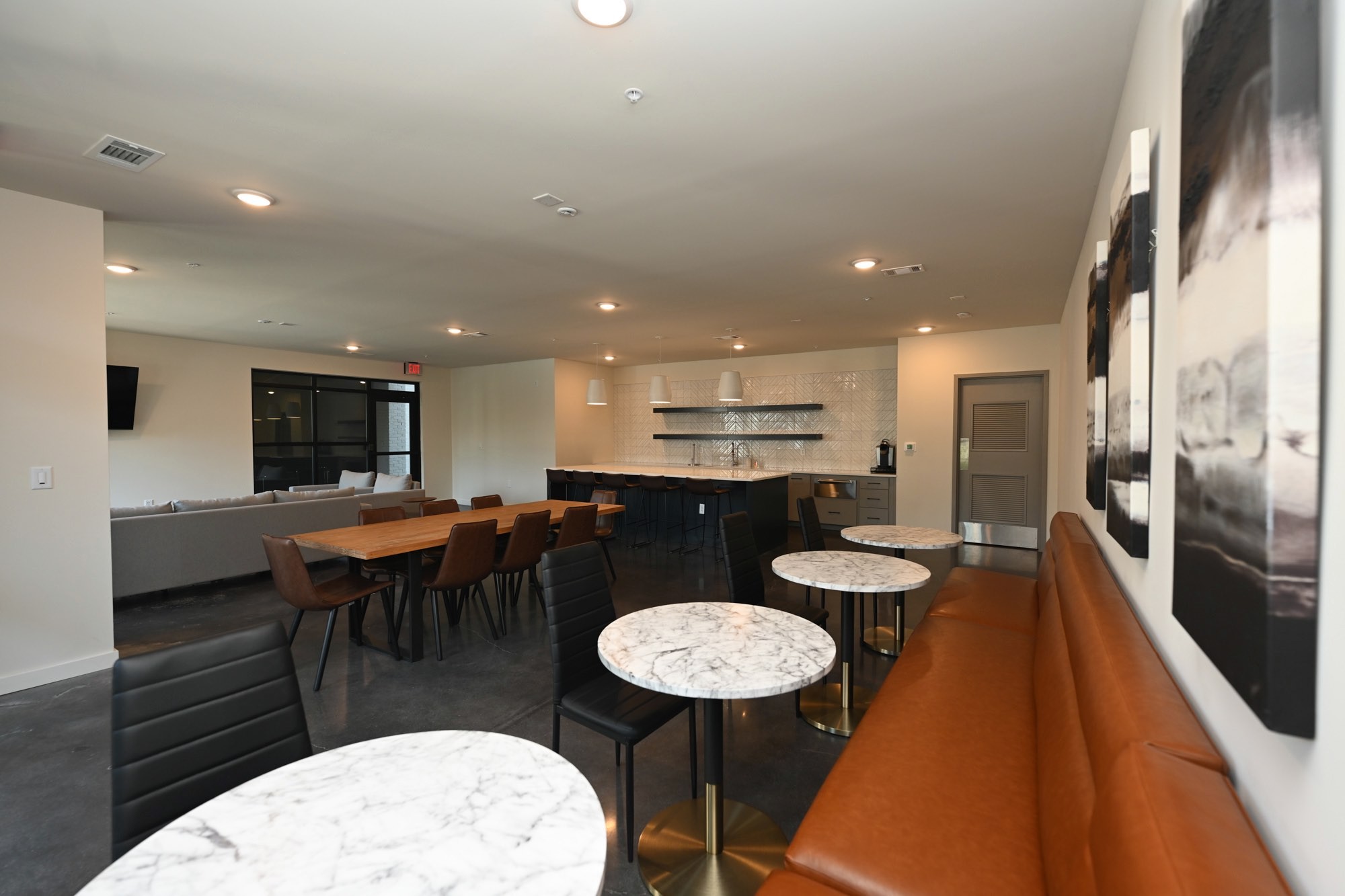 2900 Edwin Way Unit: 202