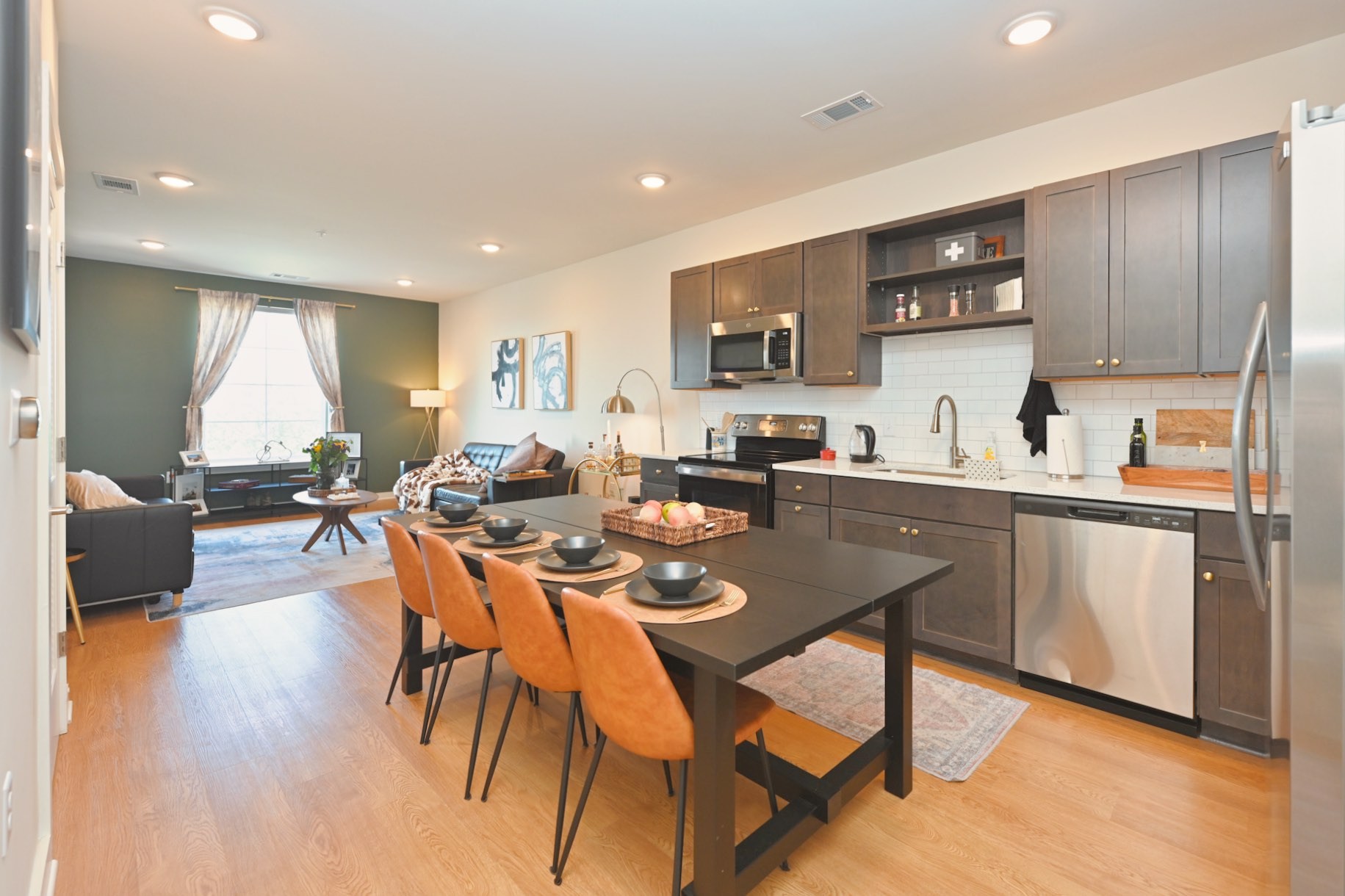 2900 Edwin Way Unit: 202
