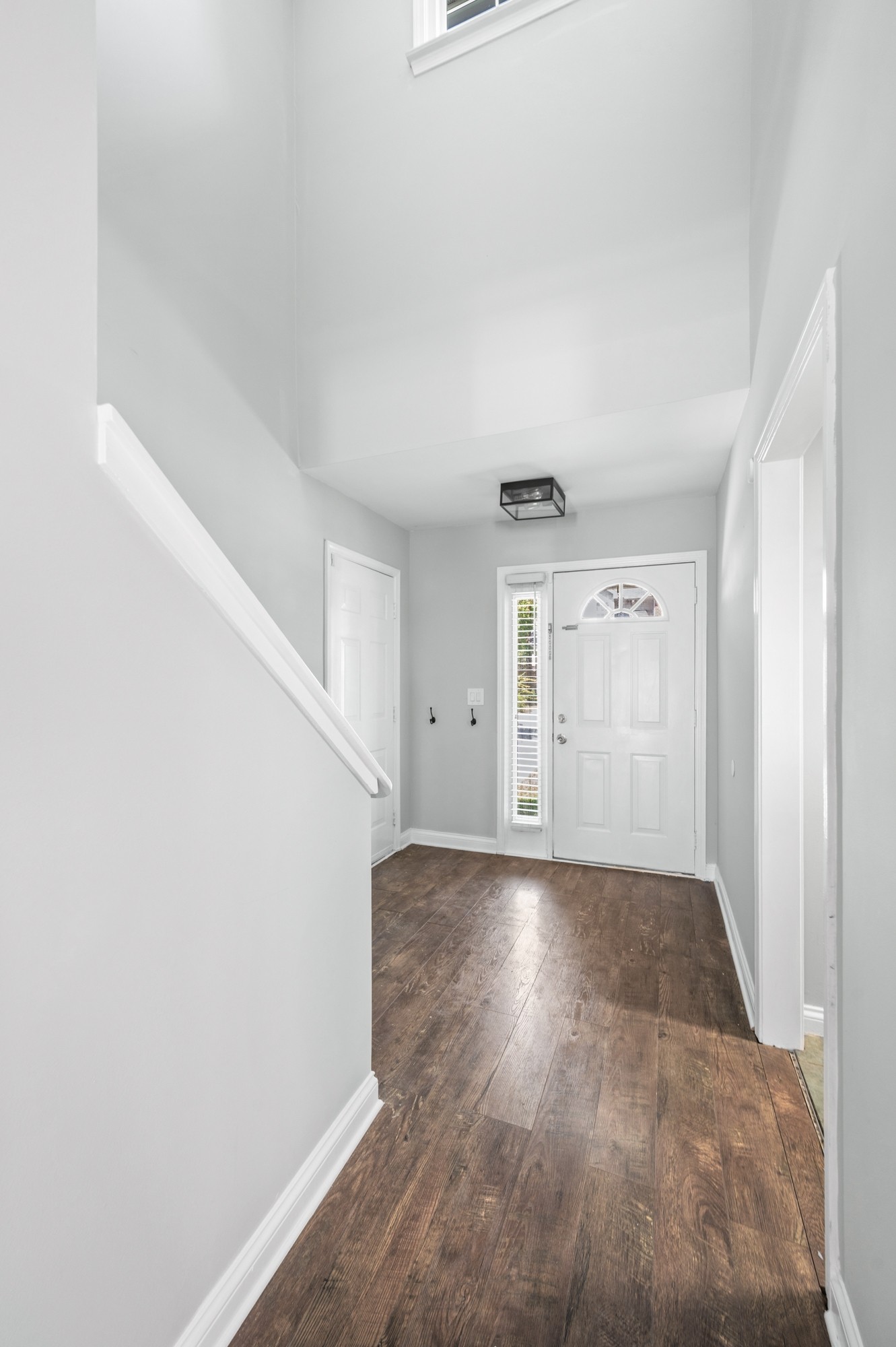 100 Ryan Ct