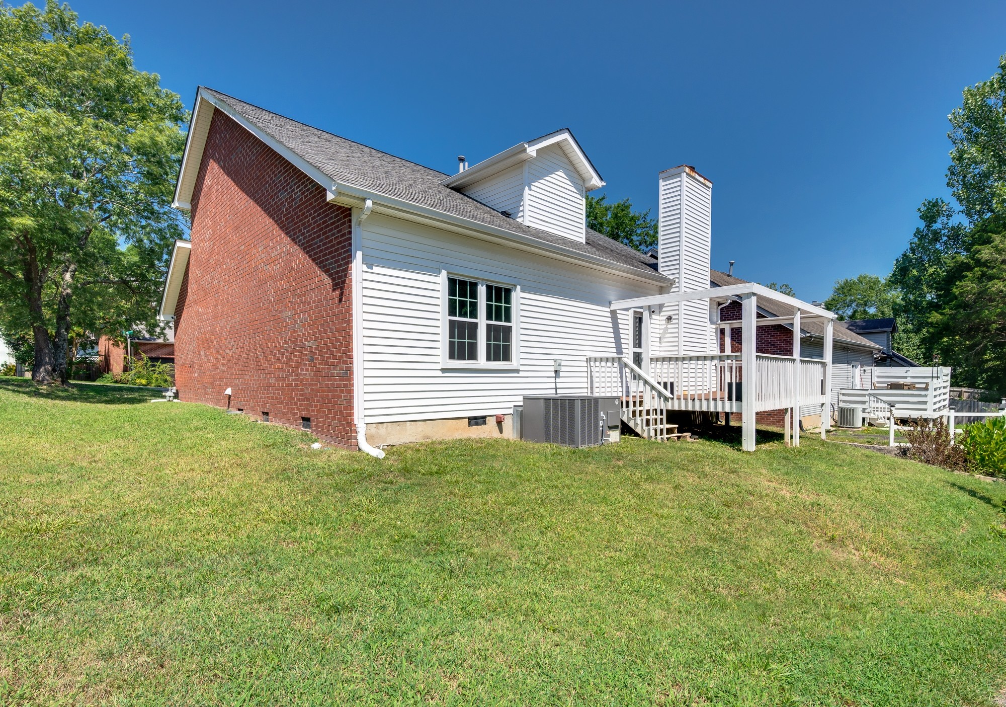 100 Ryan Ct