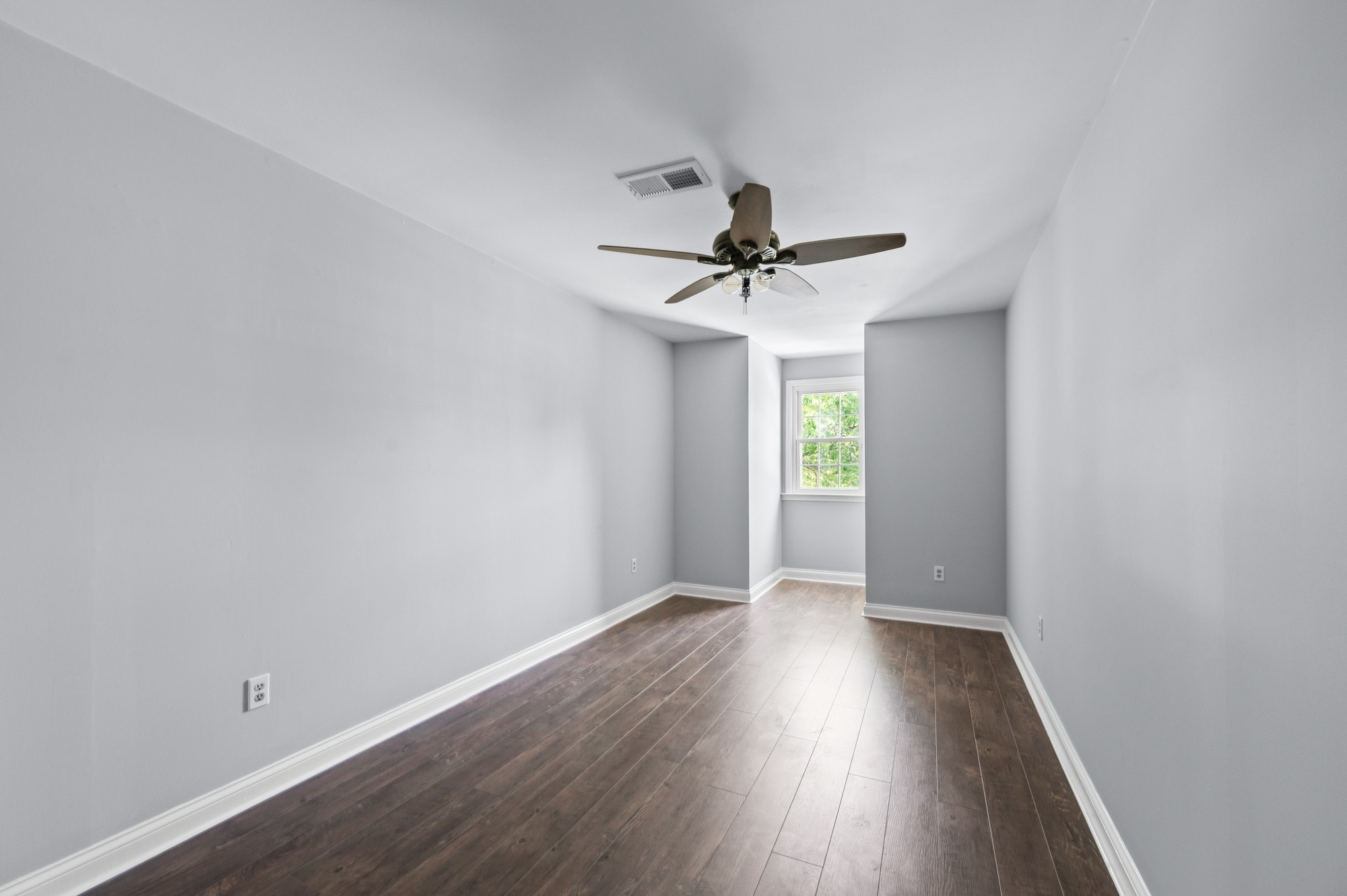 100 Ryan Ct