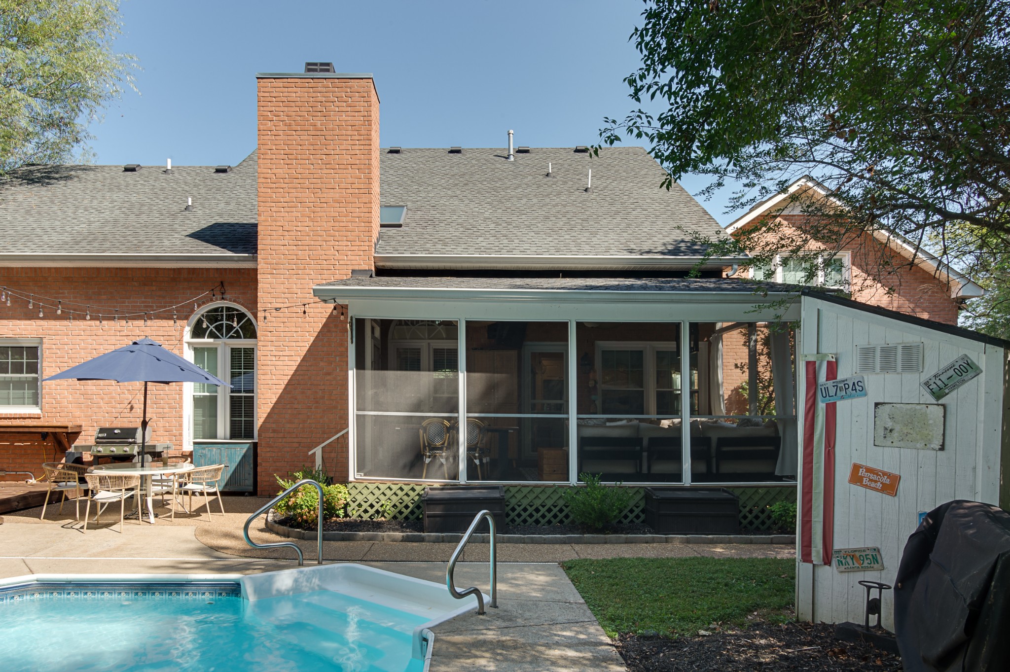 1097 Cedarview Ln