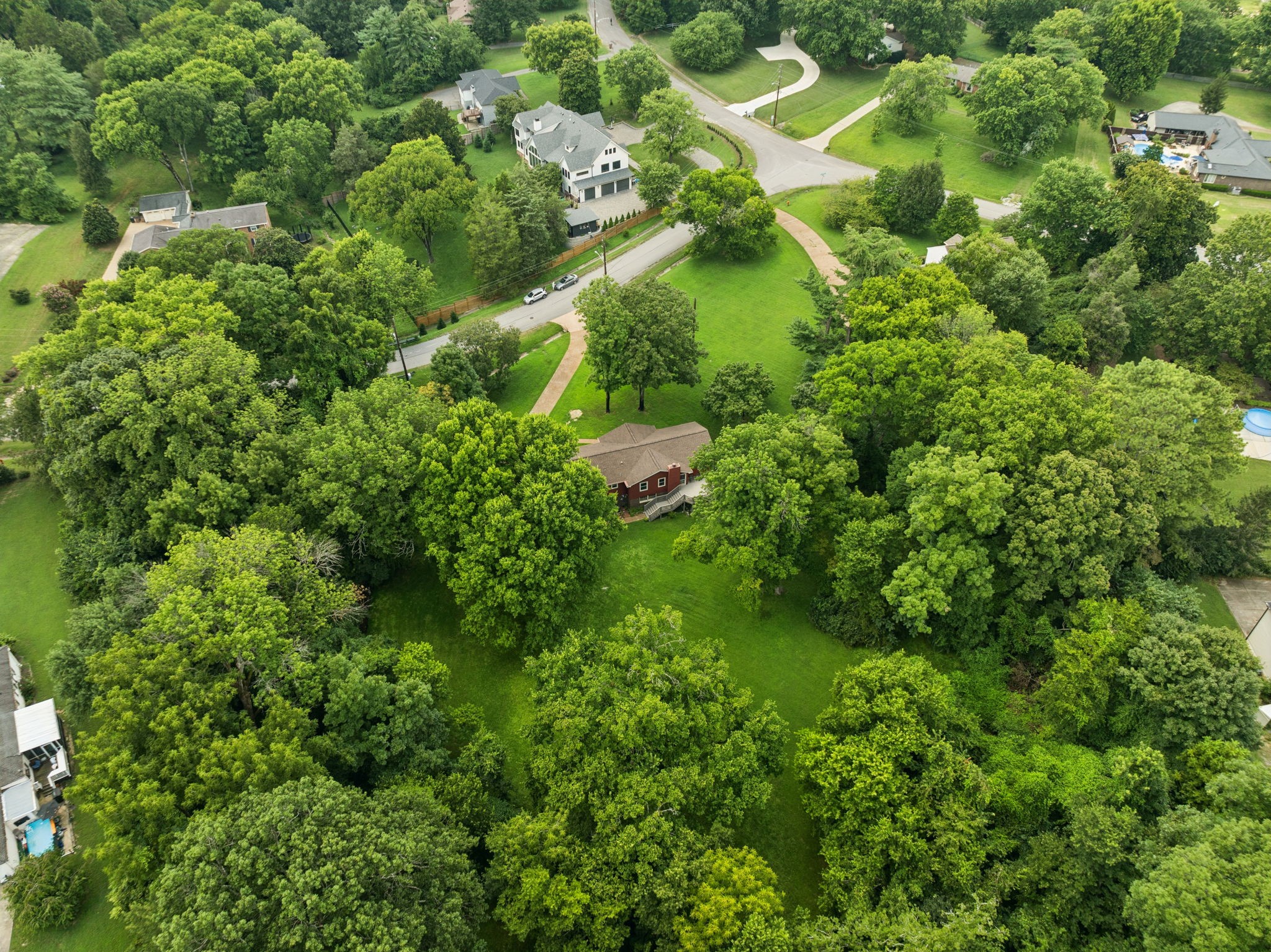 6404 Cloverbrook Dr