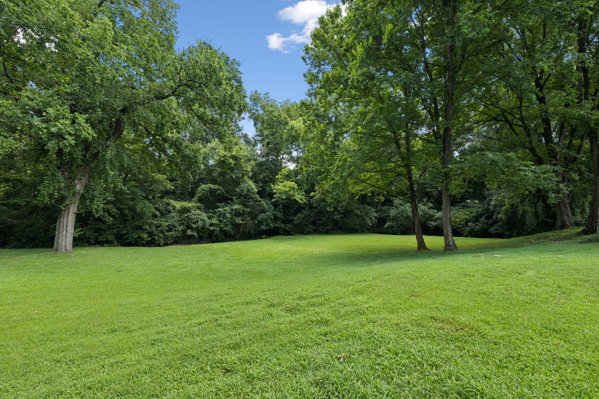 6404 Cloverbrook Dr