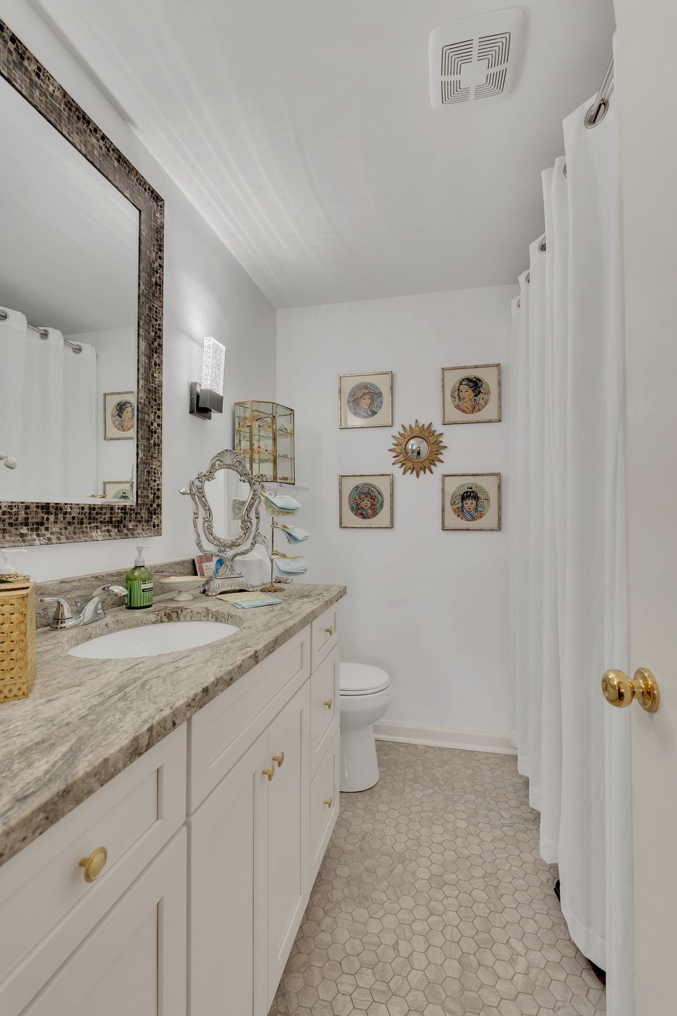 4215 Harding Pike Unit: 506