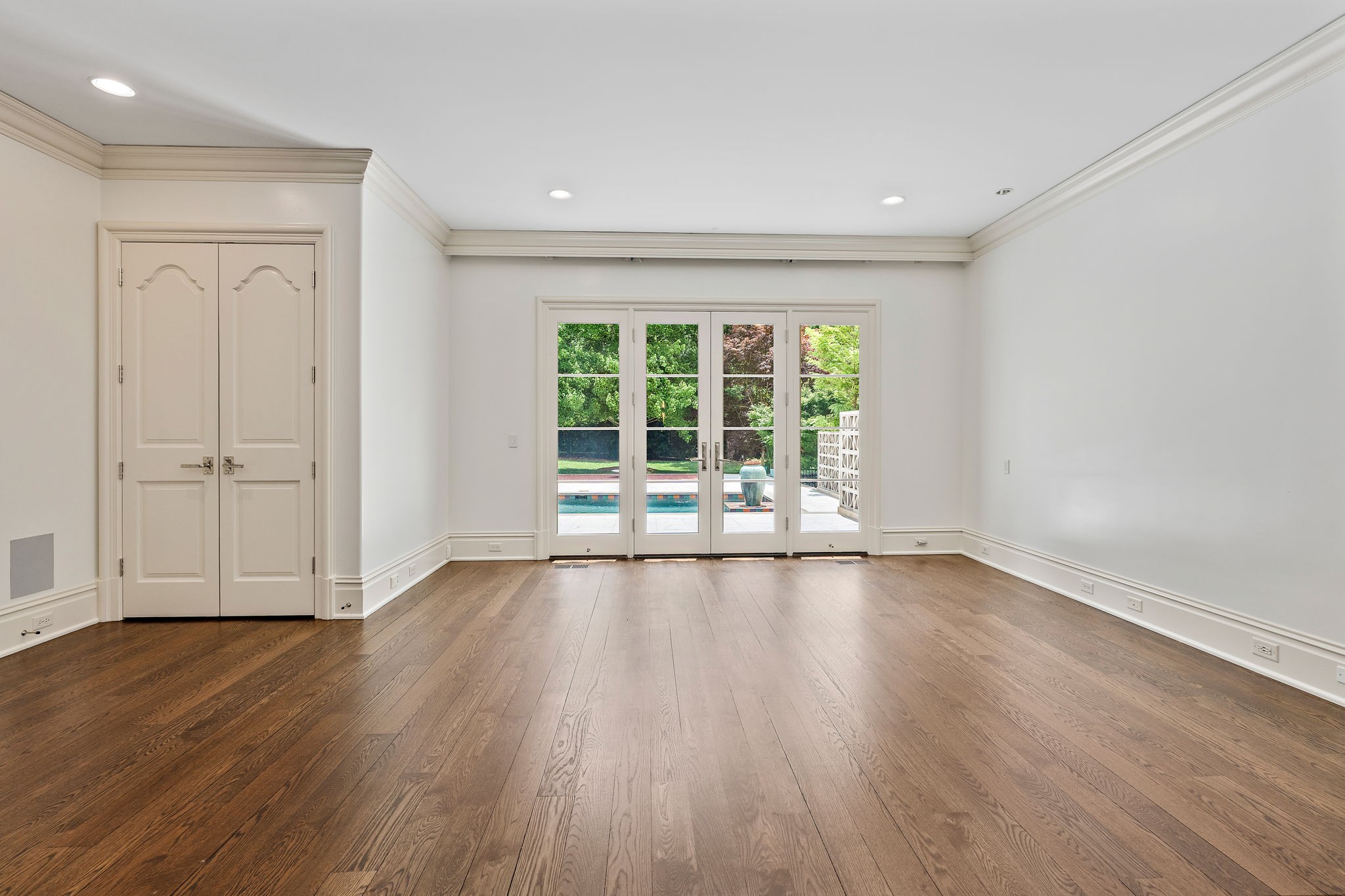 1206 Belle Meade Blvd