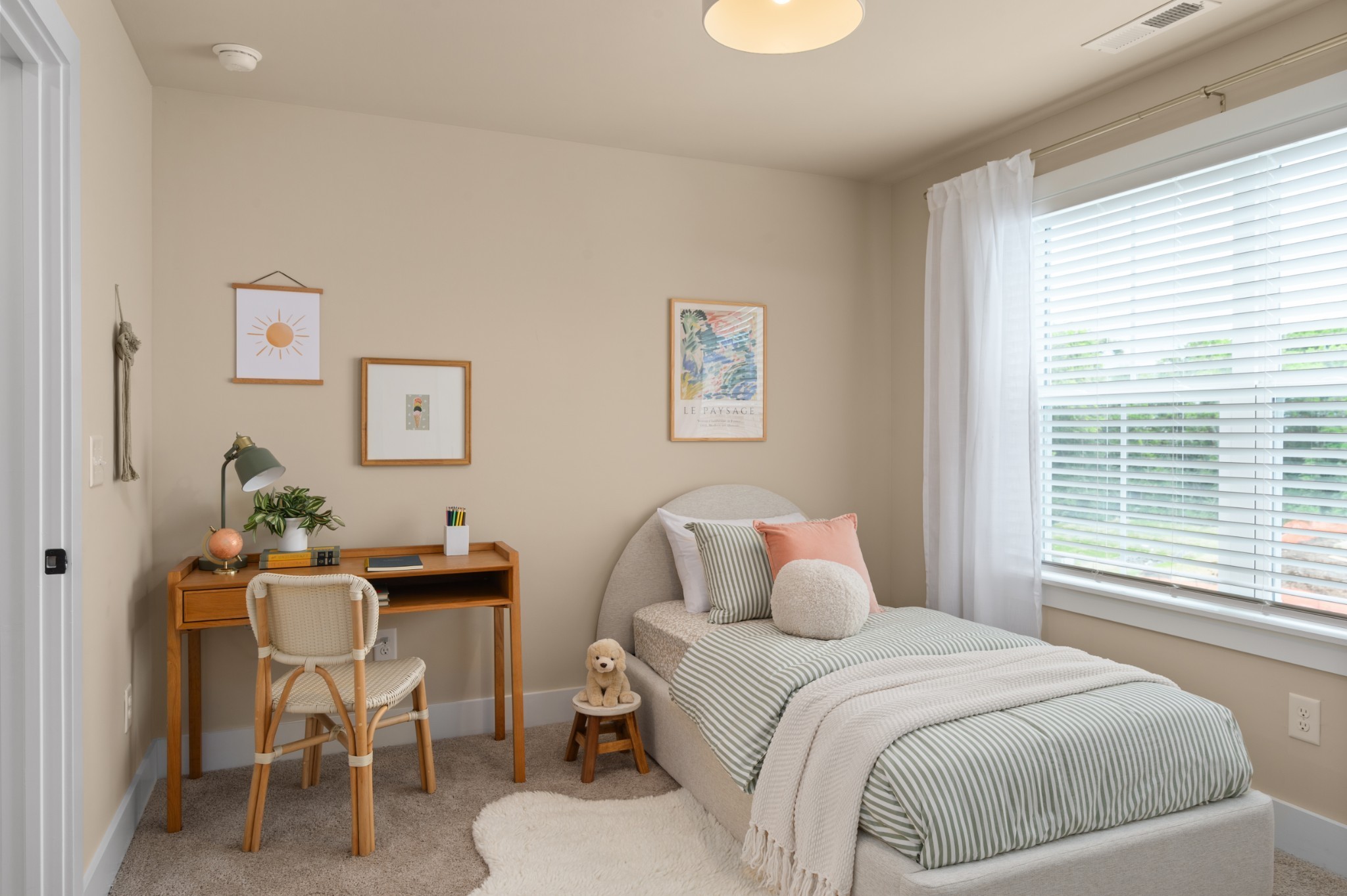 504 Edwin St Unit: 25