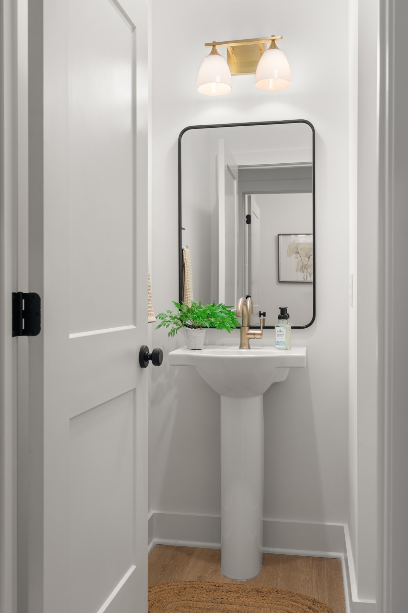 504 Edwin St Unit: 25