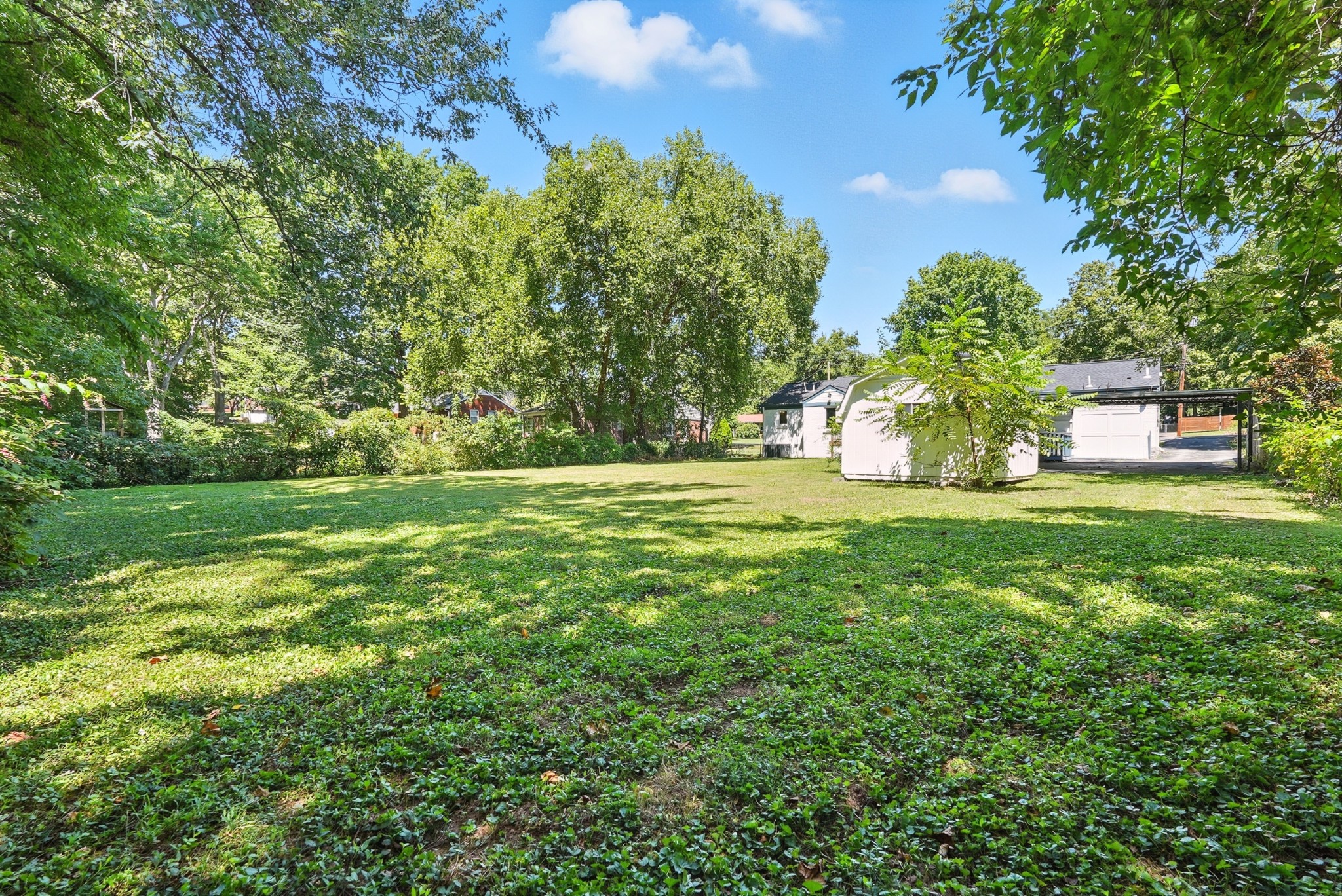 535 Inwood Dr