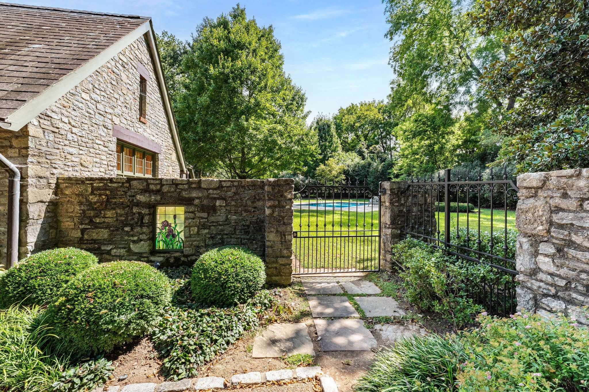 115 Lynnwood Ter