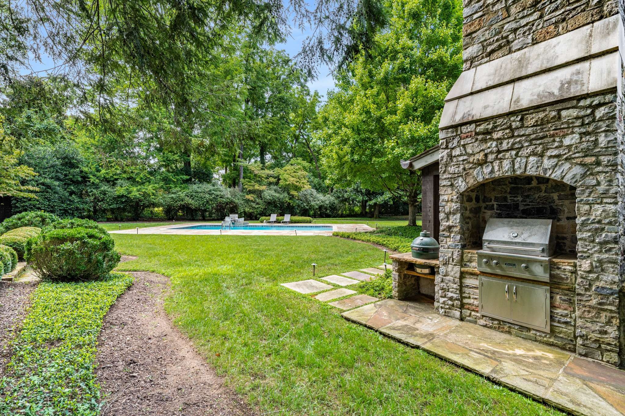 115 Lynnwood Ter