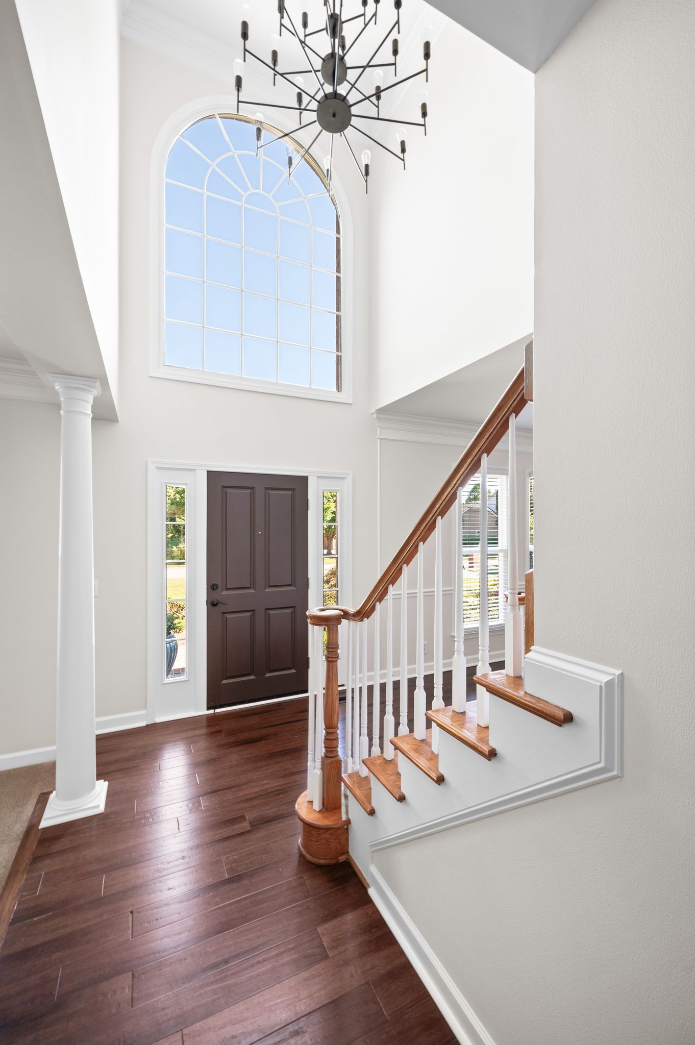 605 Sparrow Ct