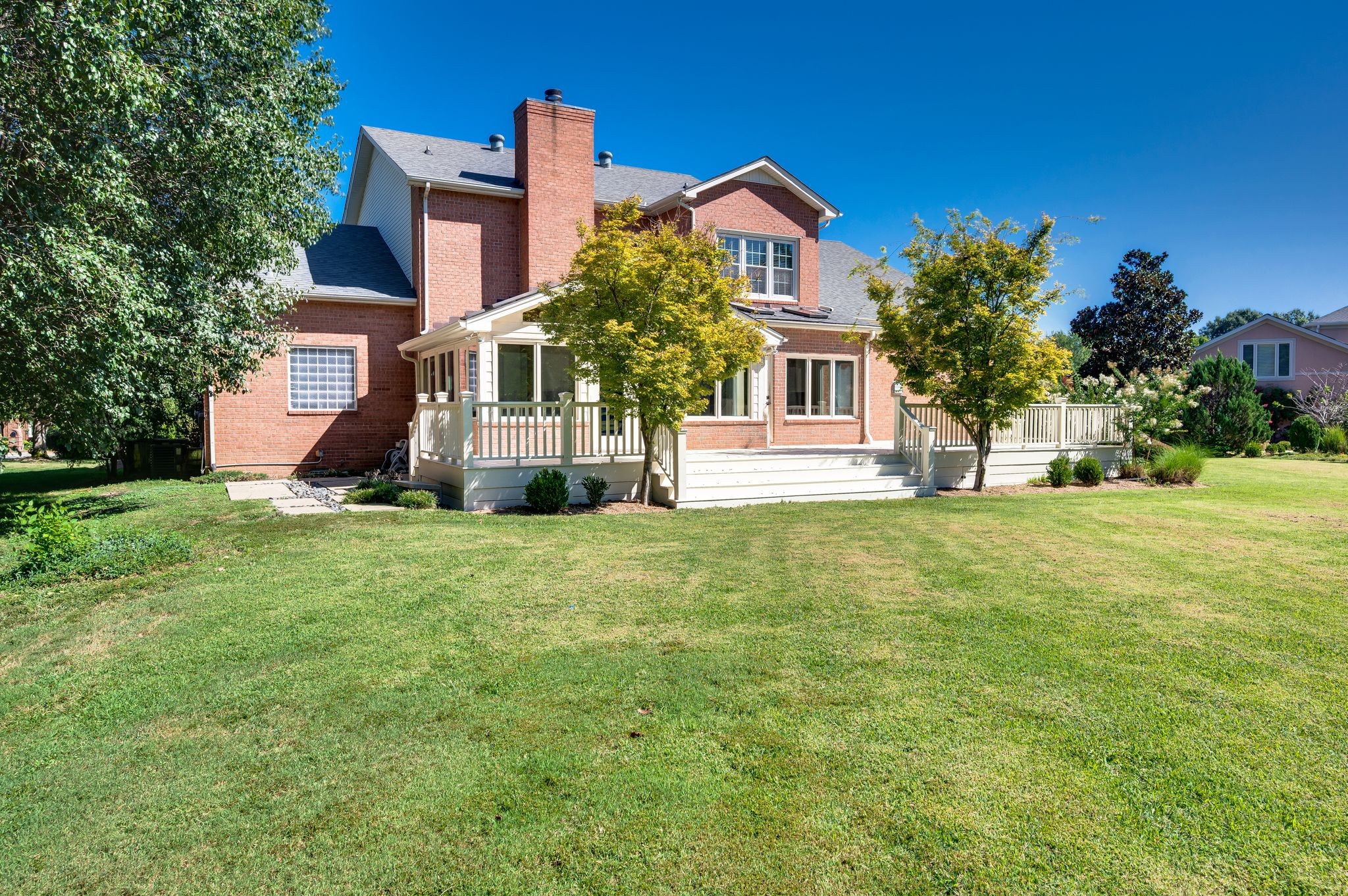 605 Sparrow Ct