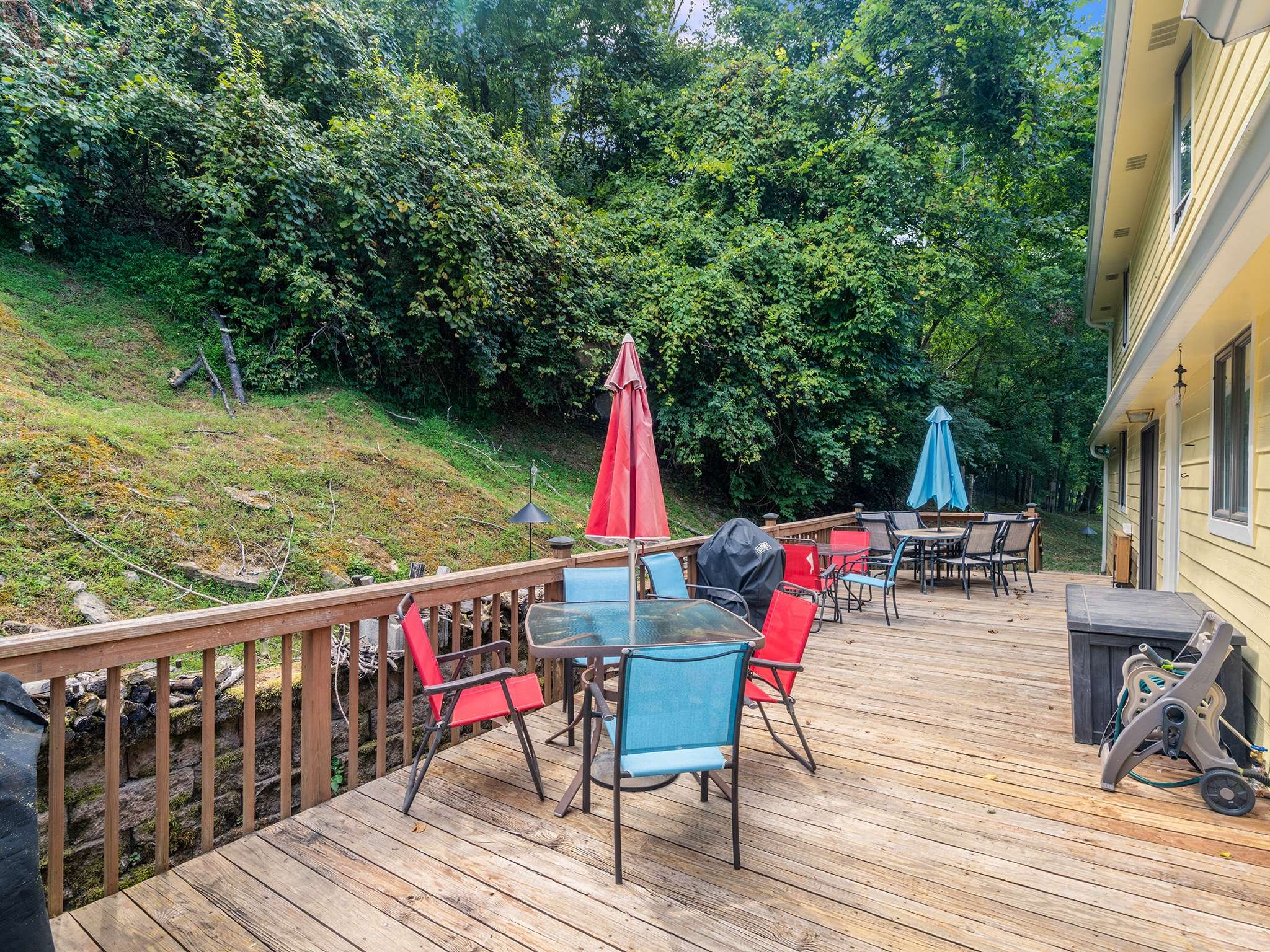 2145 S Berrys Chapel Ct
