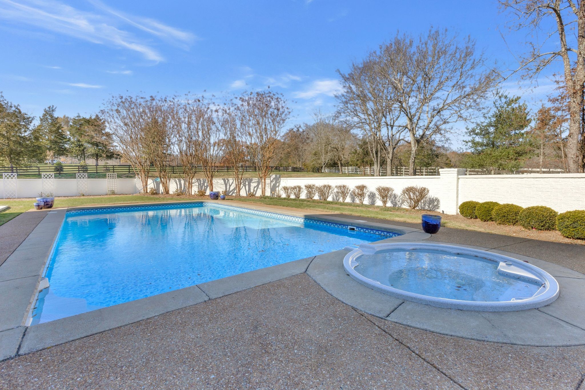 210 Green Rd