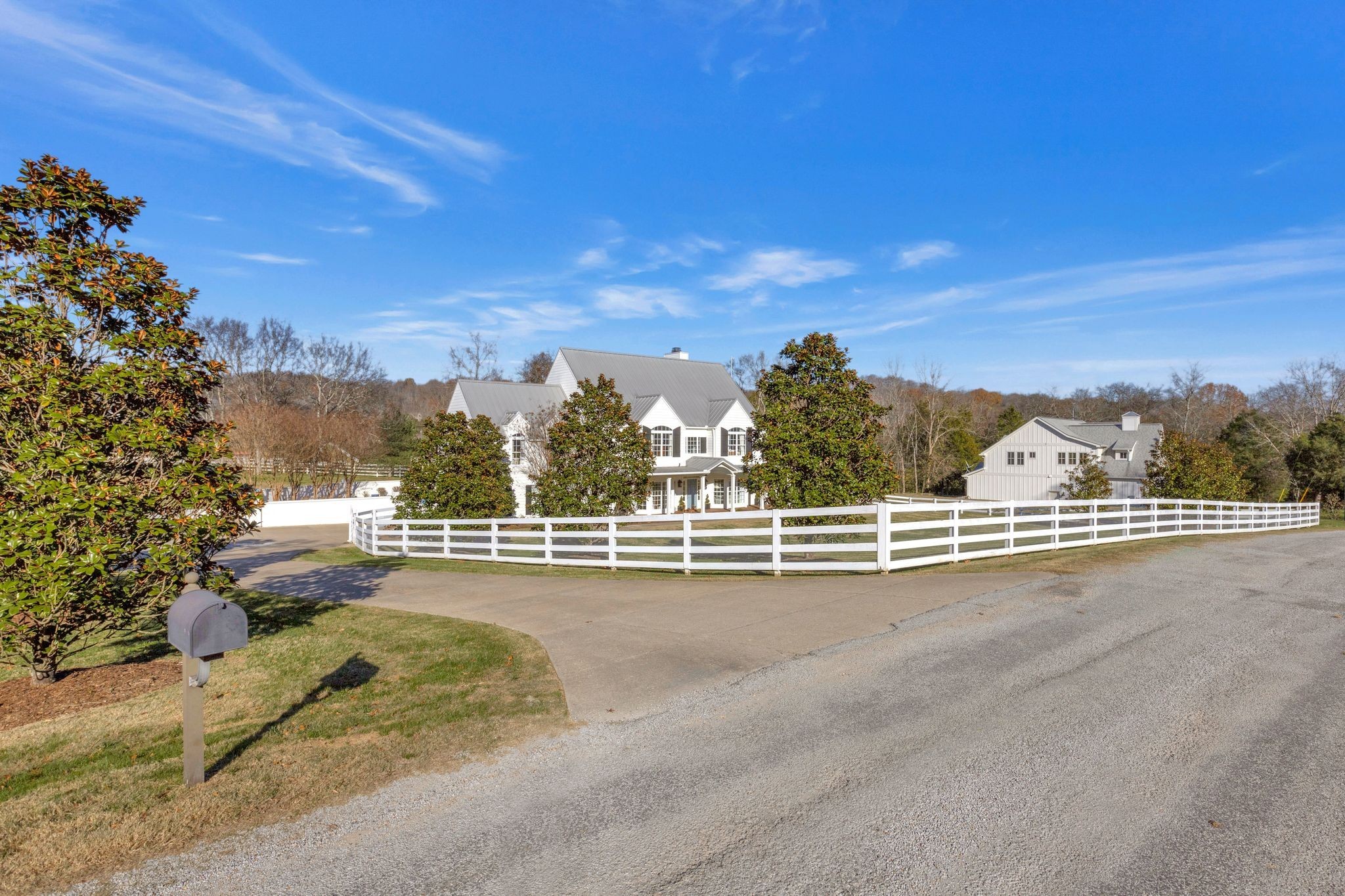 210 Green Rd