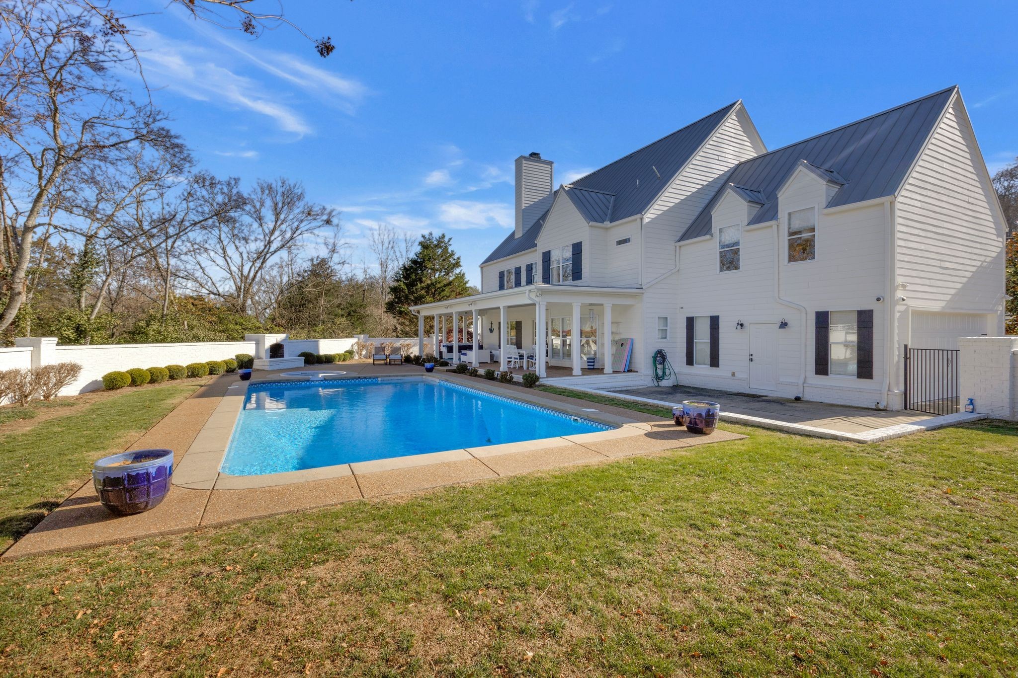 210 Green Rd