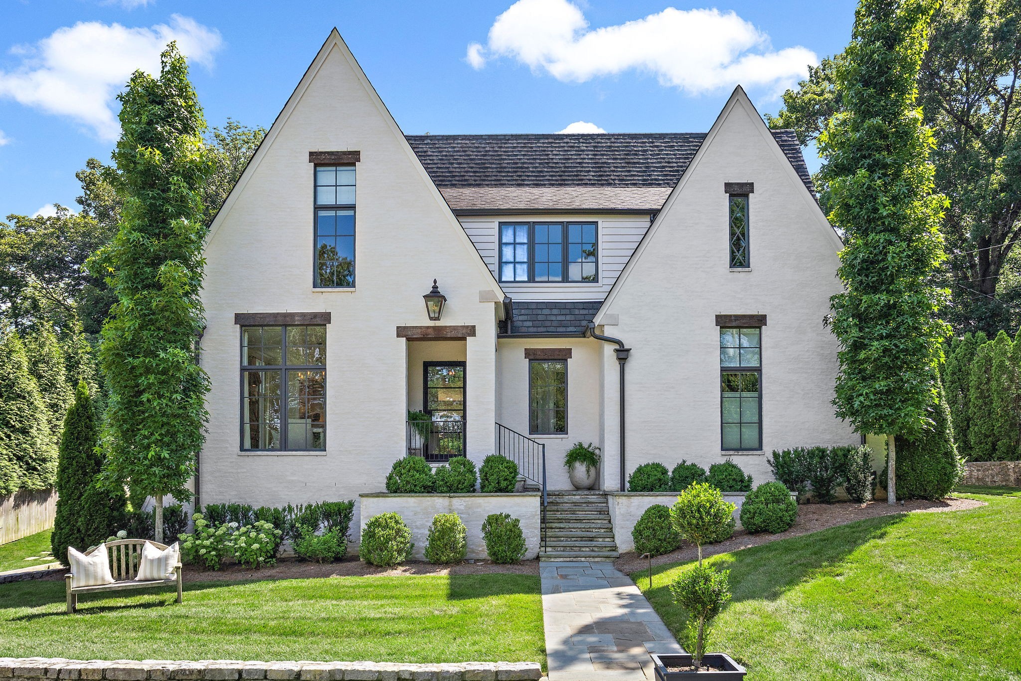4307 Sunnybrook Dr