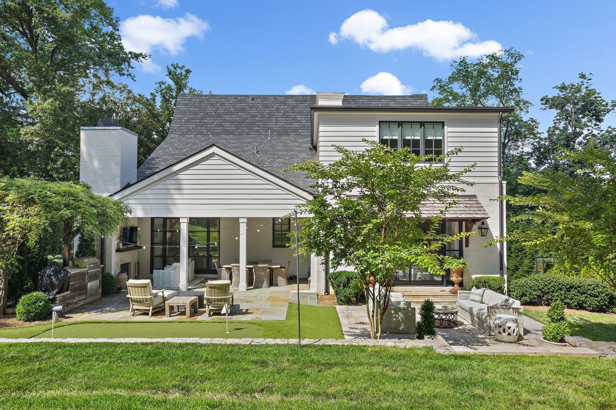 4307 Sunnybrook Dr
