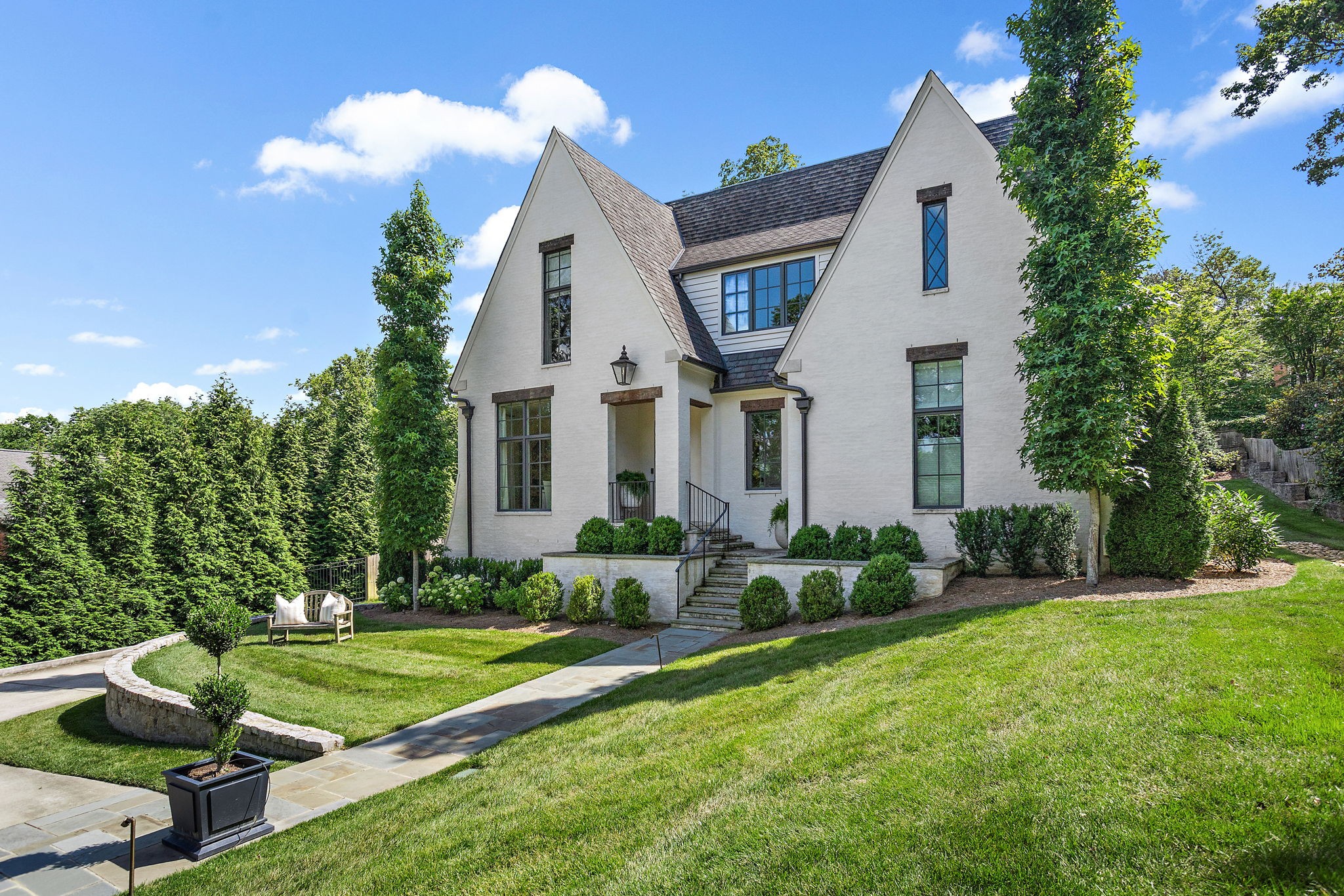 4307 Sunnybrook Dr