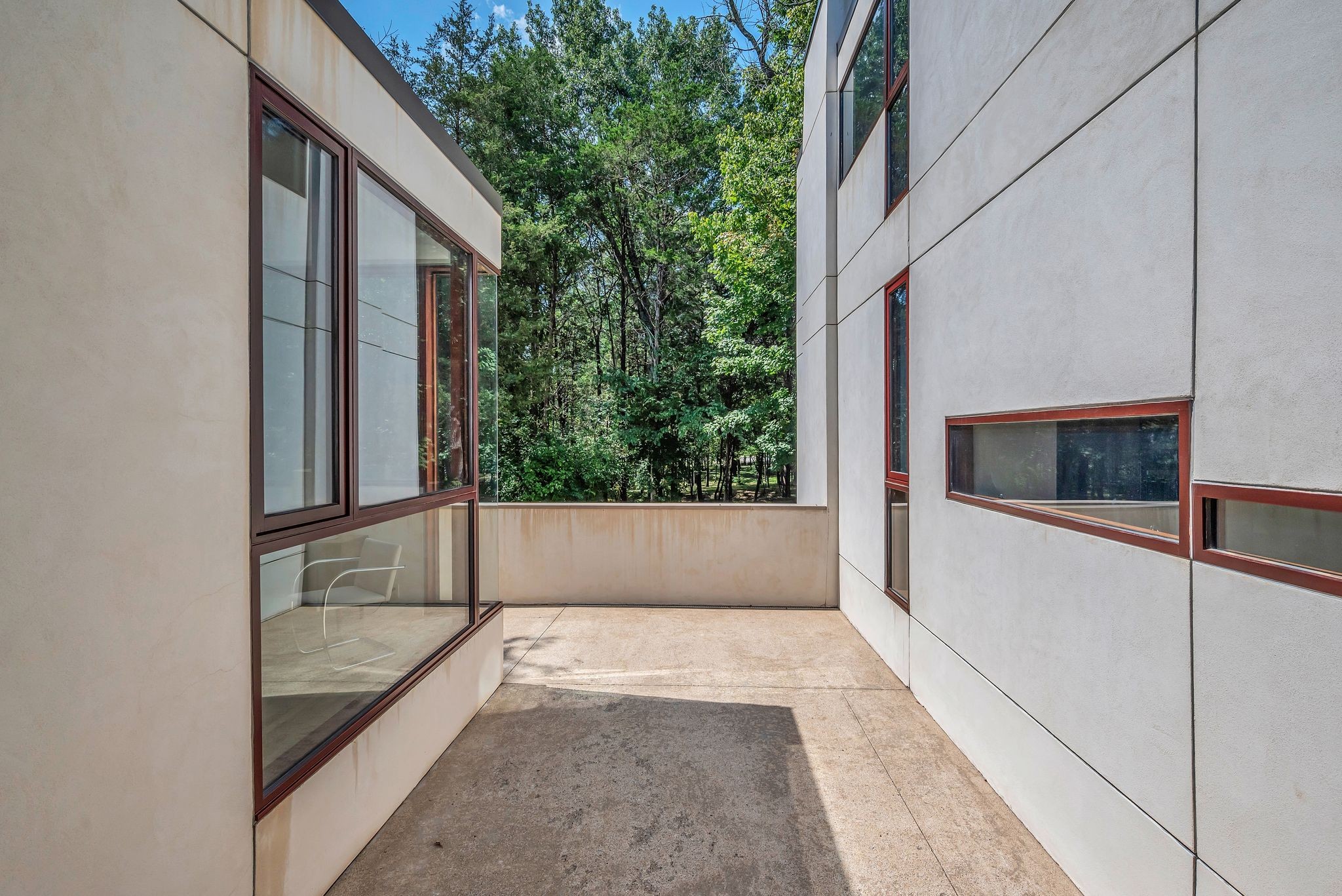 6204 Hillsboro Pike