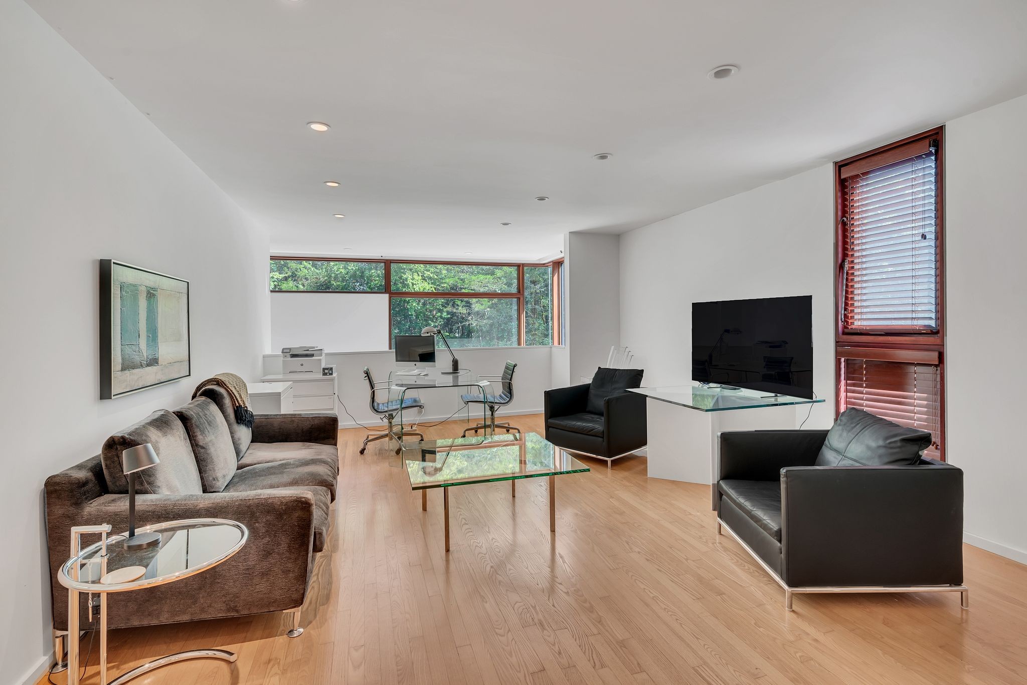 6204 Hillsboro Pike
