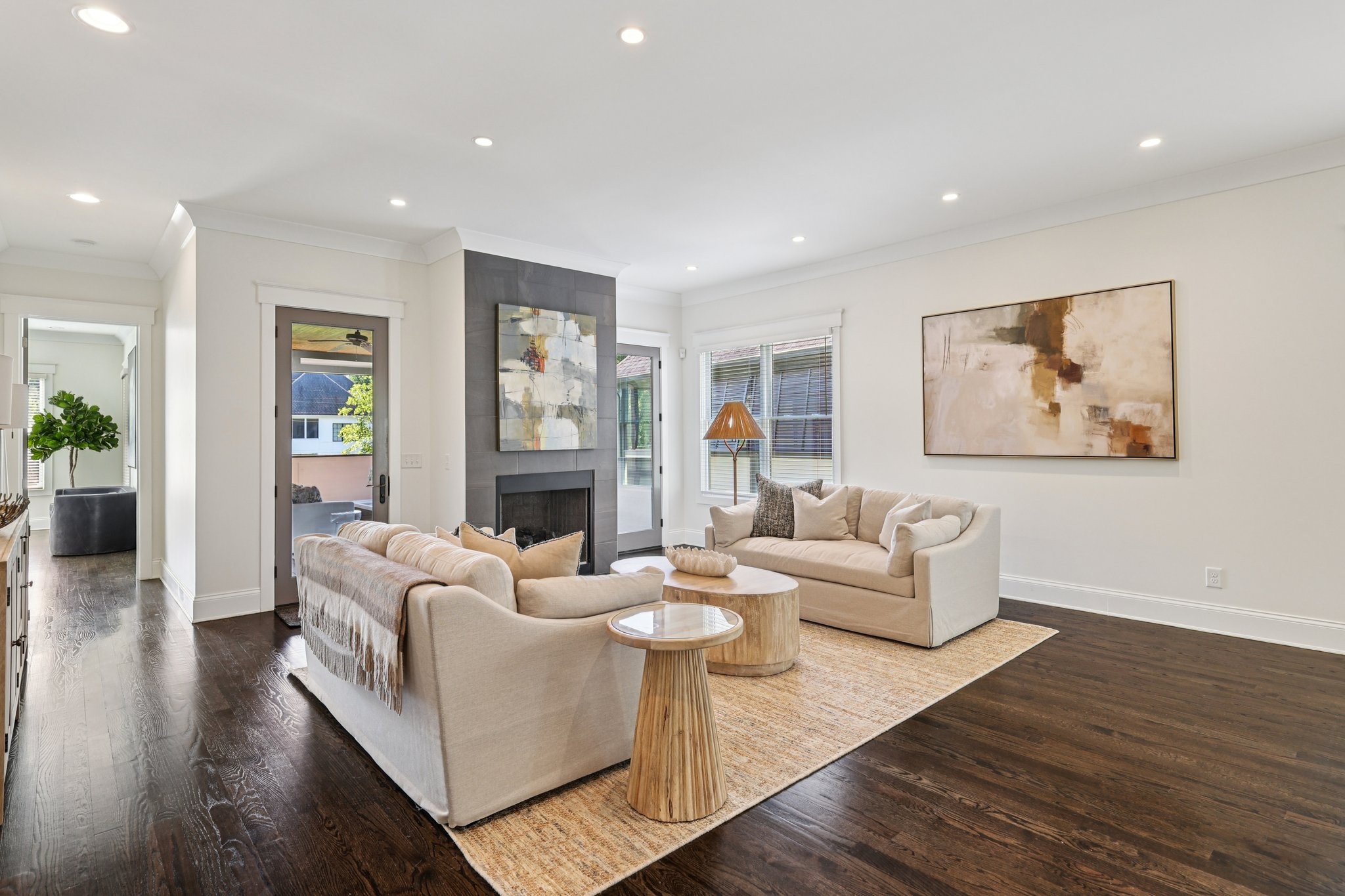 4016 Albert Dr