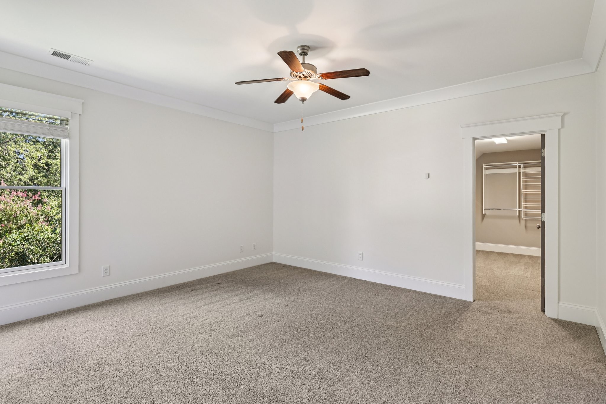 4016 Albert Dr