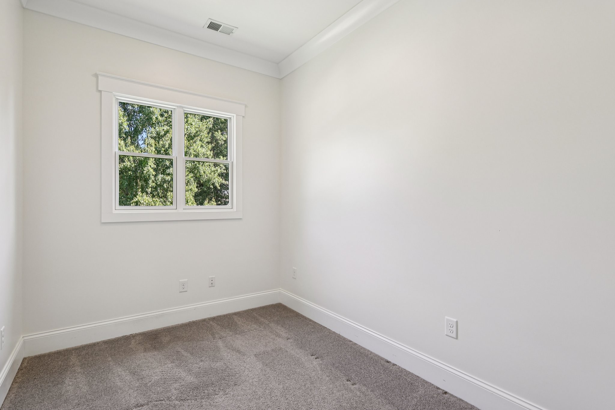 4016 Albert Dr