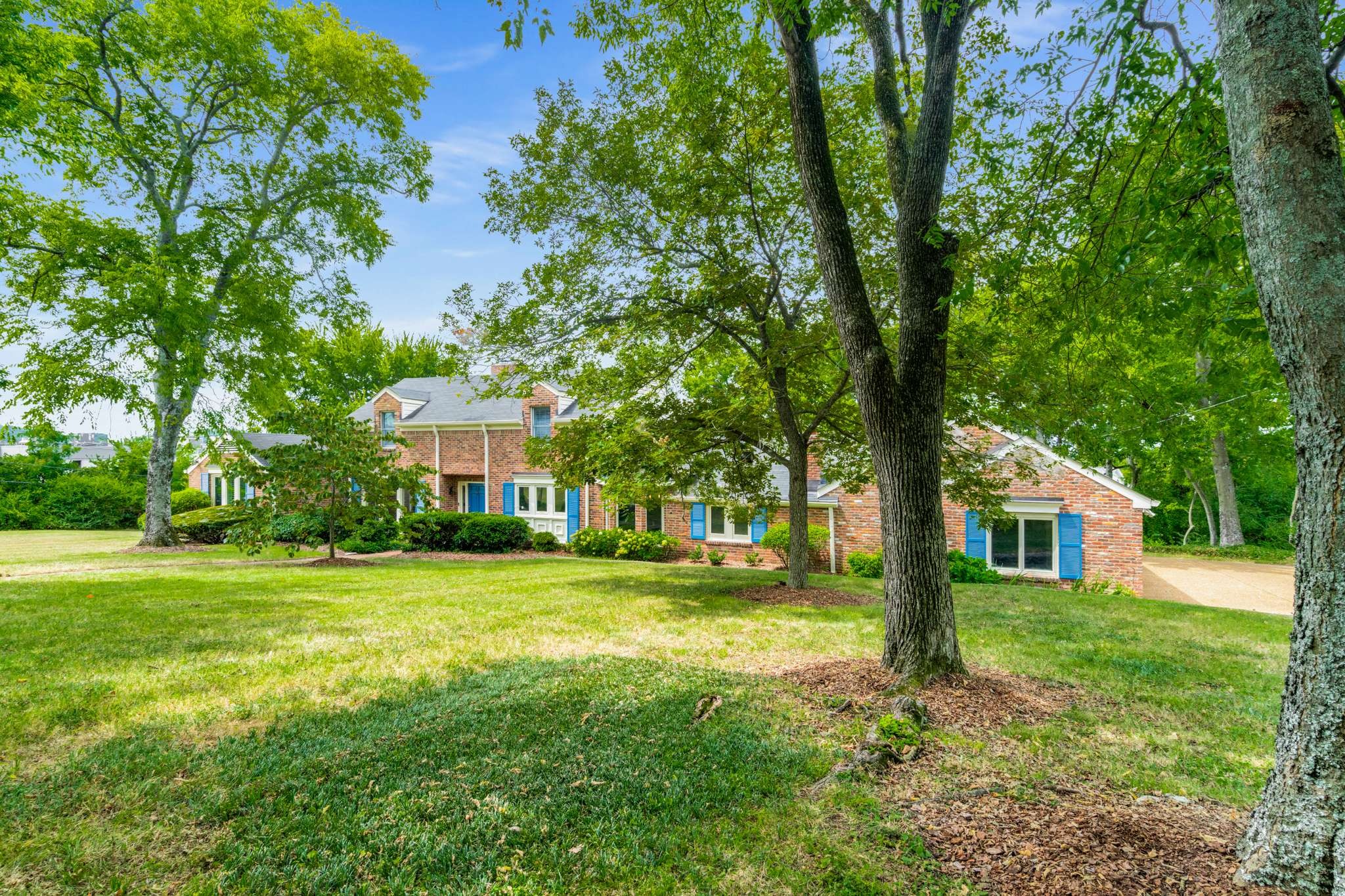 3627 Hoods Hill Rd