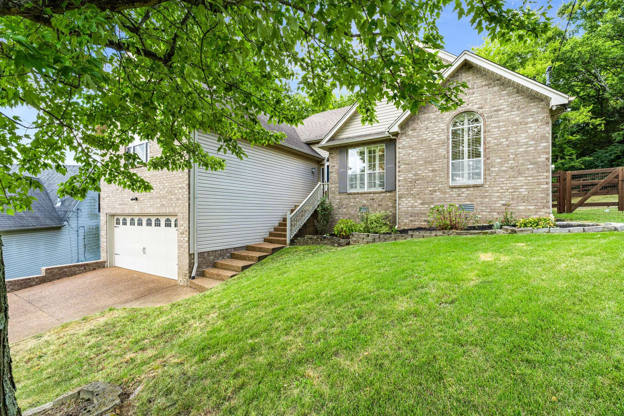 257 Burgandy Hill Rd