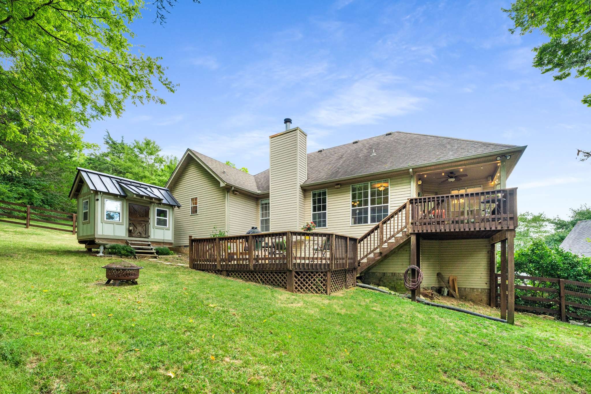257 Burgandy Hill Rd