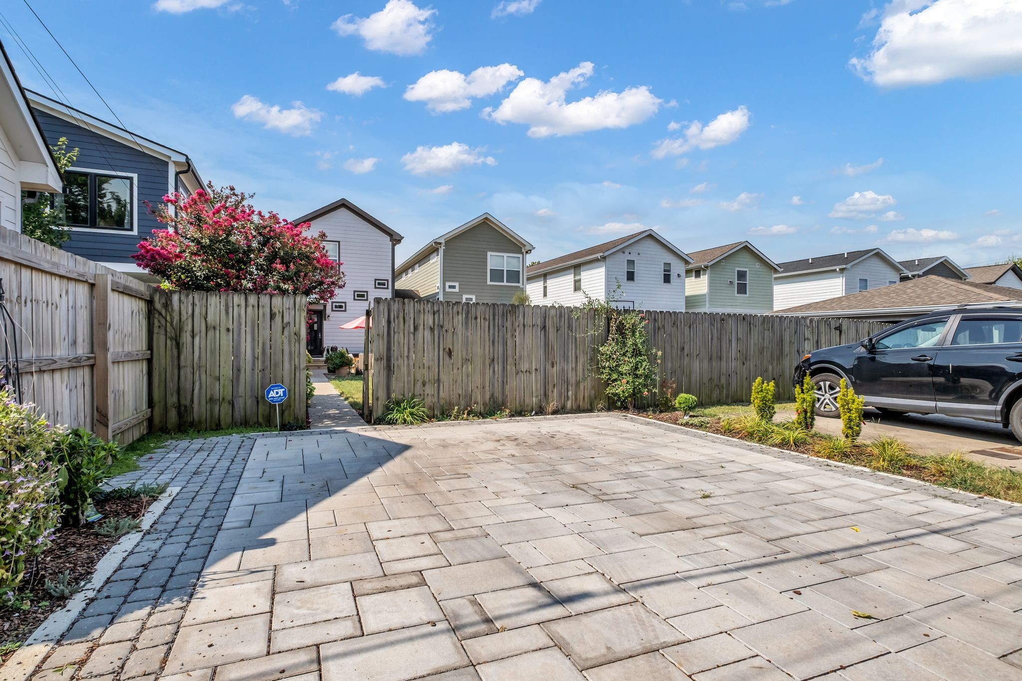 6008A California Avenue