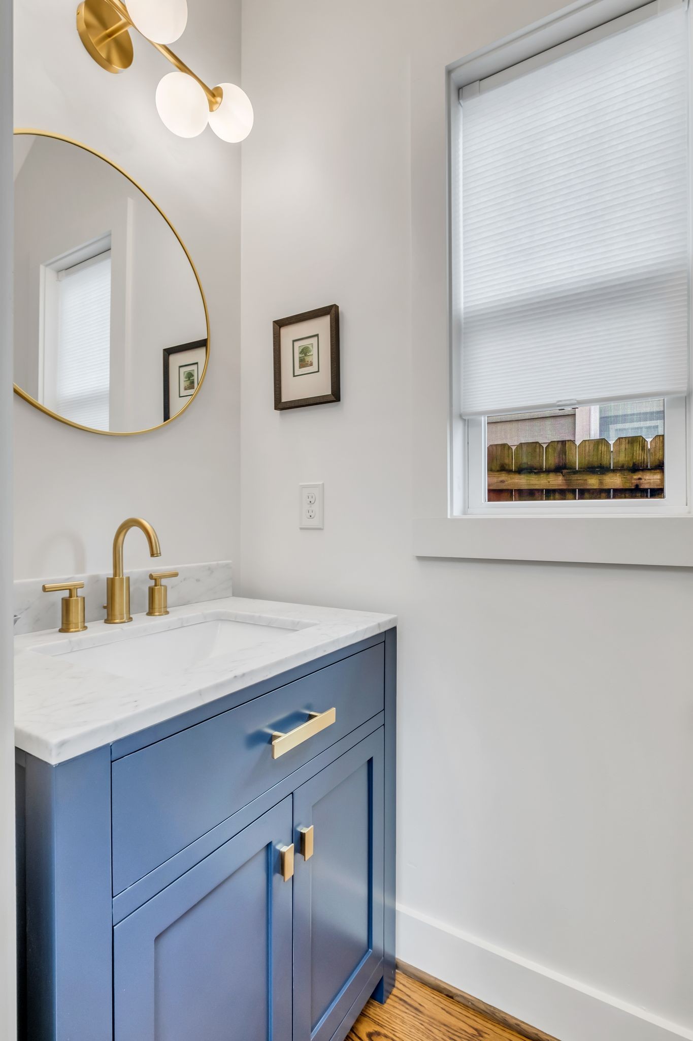 6008A California Avenue