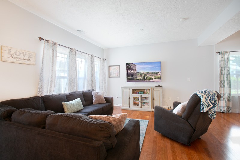 1030 Somerset Springs Dr